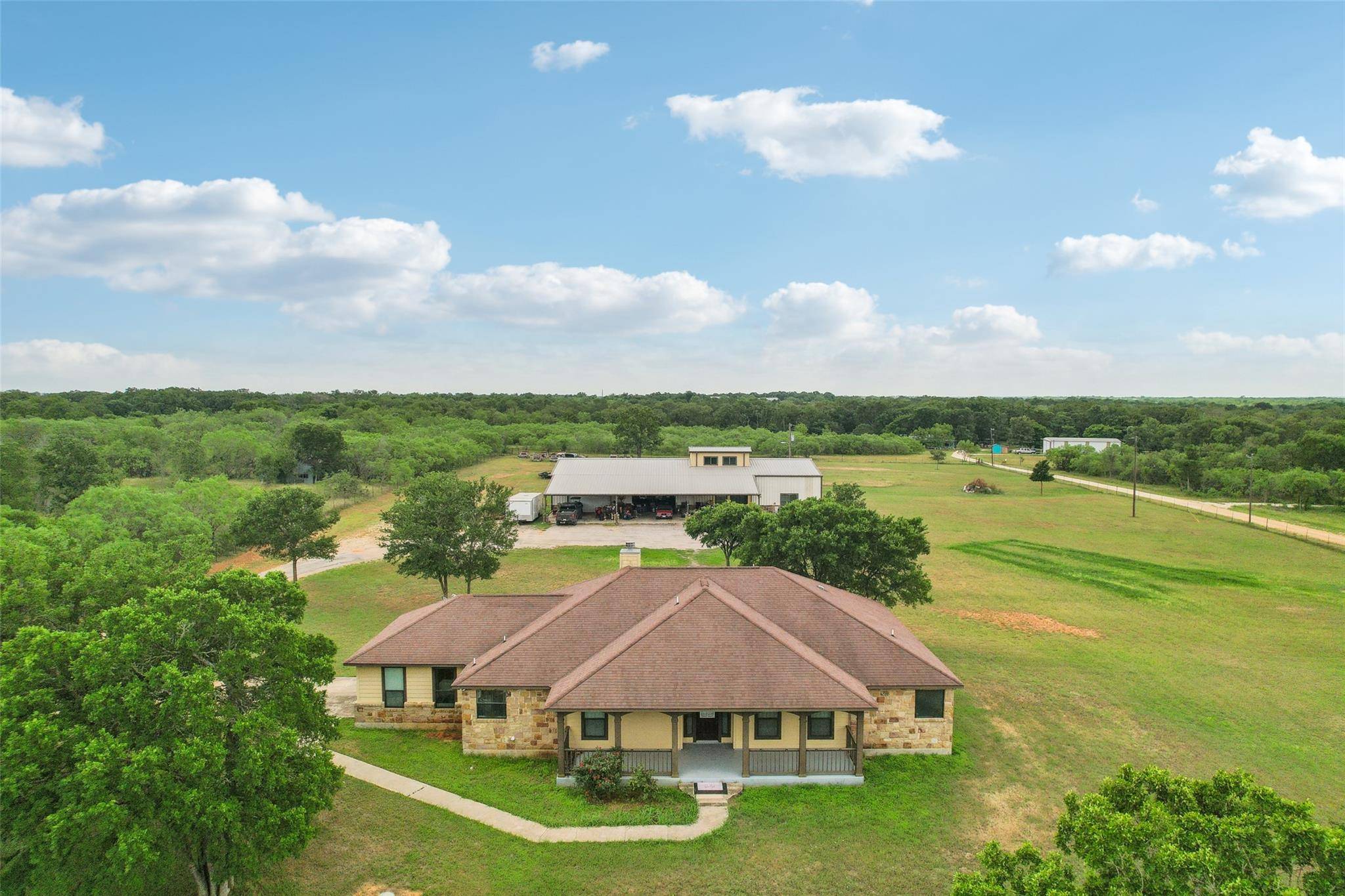 Dale, TX 78616,2300 Tumbleweed TRL