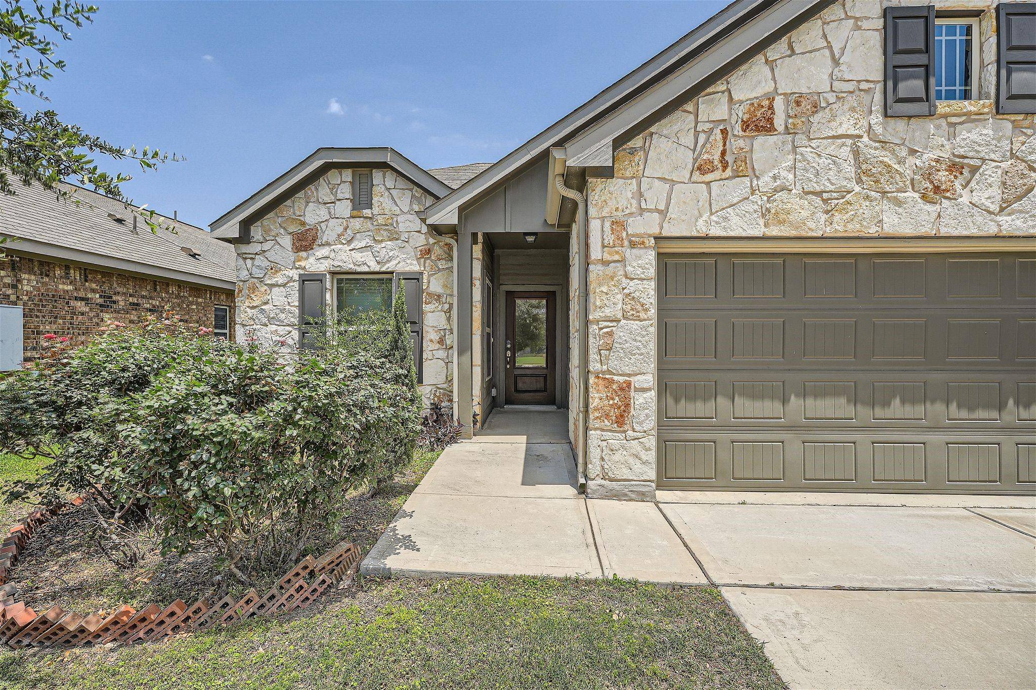 Buda, TX 78610,299 Shale CIR