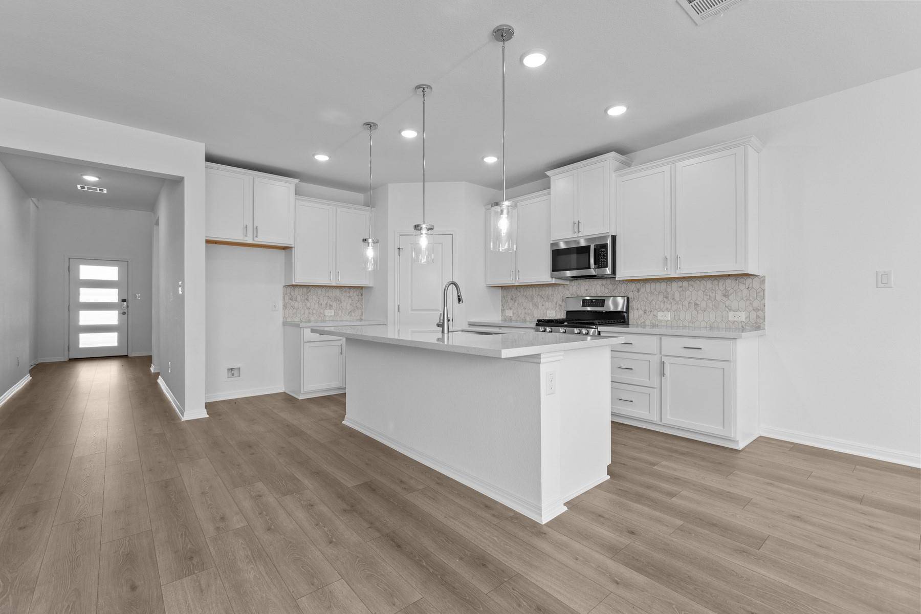 Hutto, TX 78634,104 Lansing RD