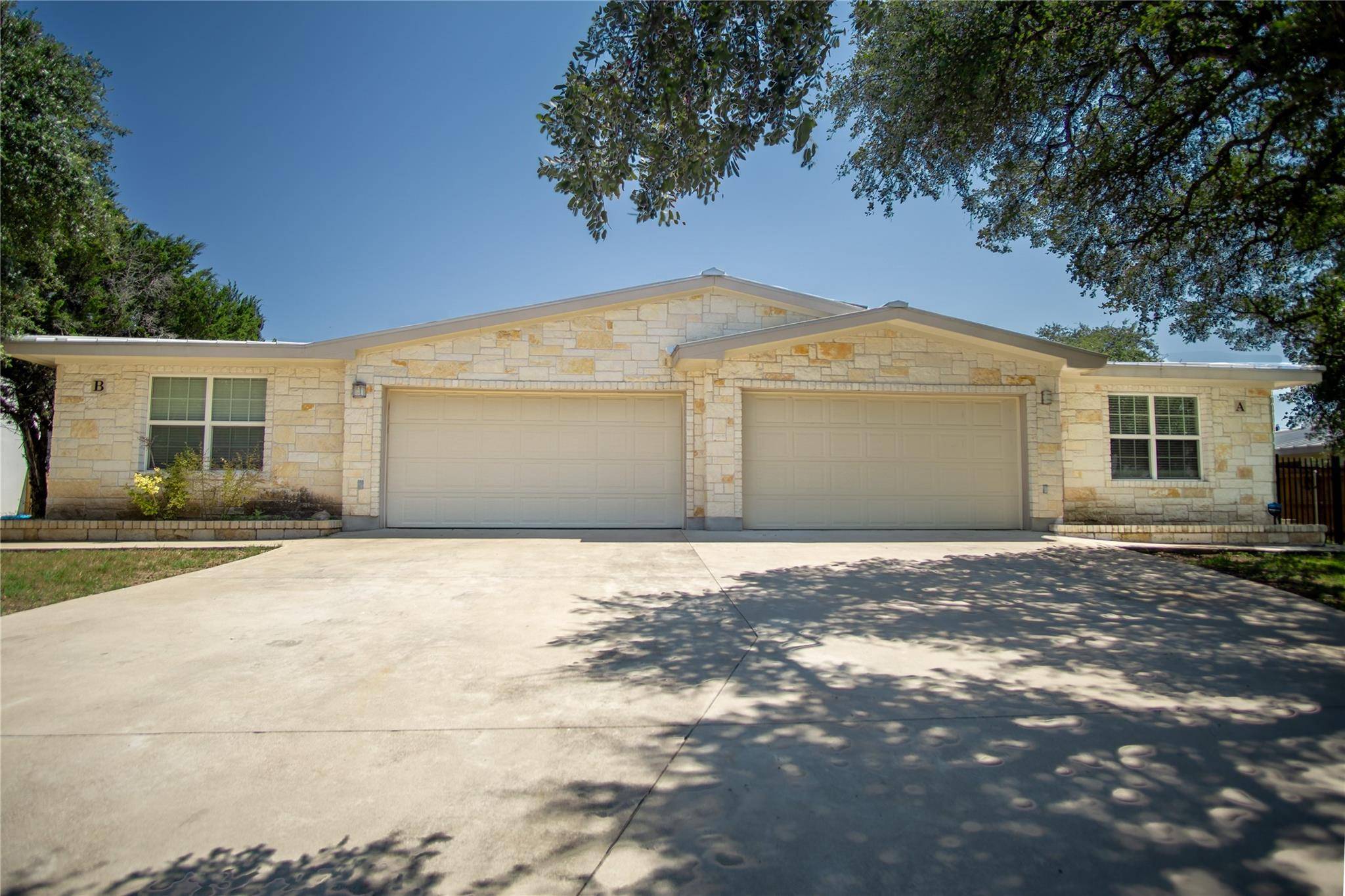 Lago Vista, TX 78645,5705 Thunderbird ST