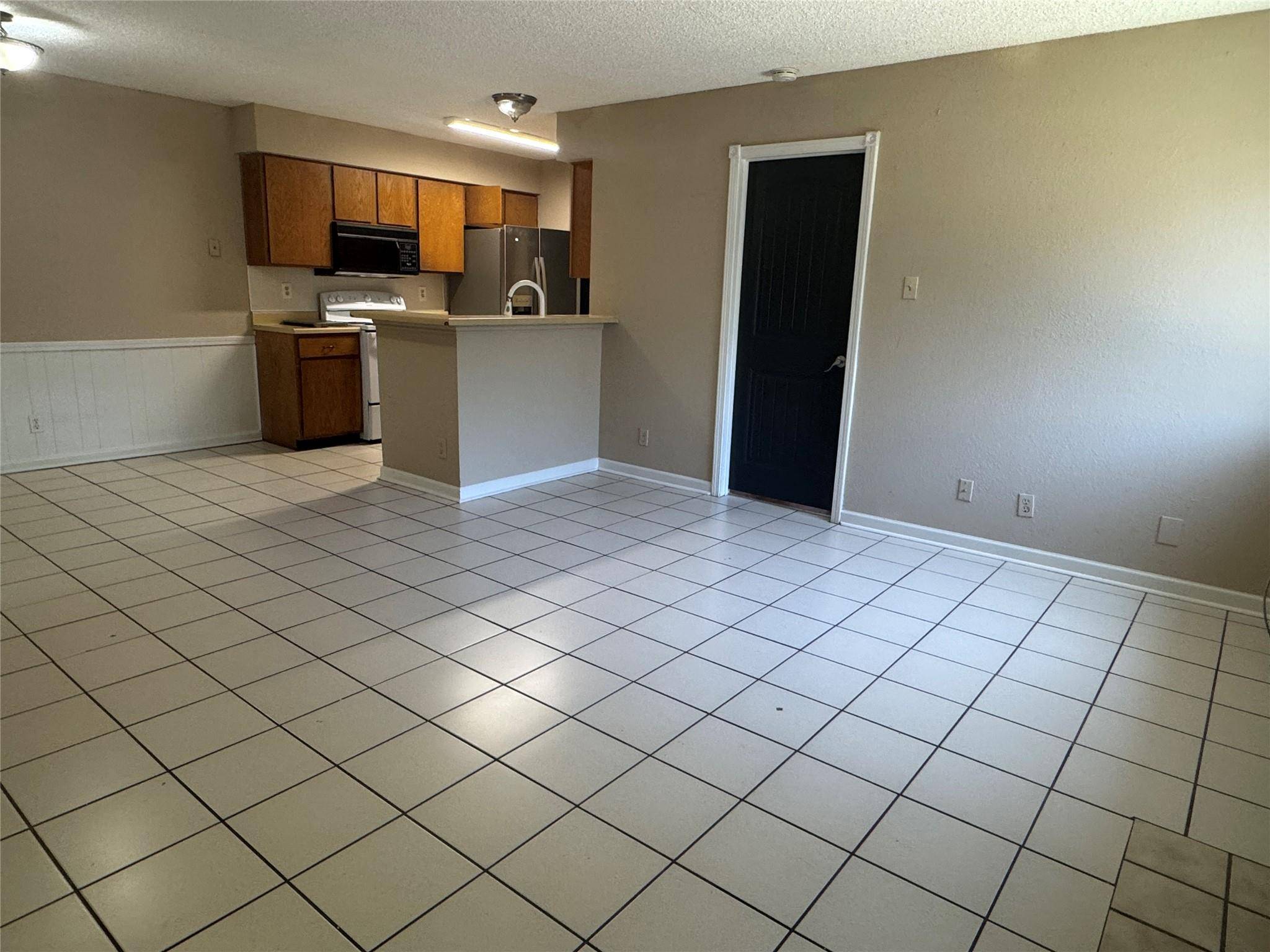 Austin, TX 78750,11606 Castle Rock CT #B