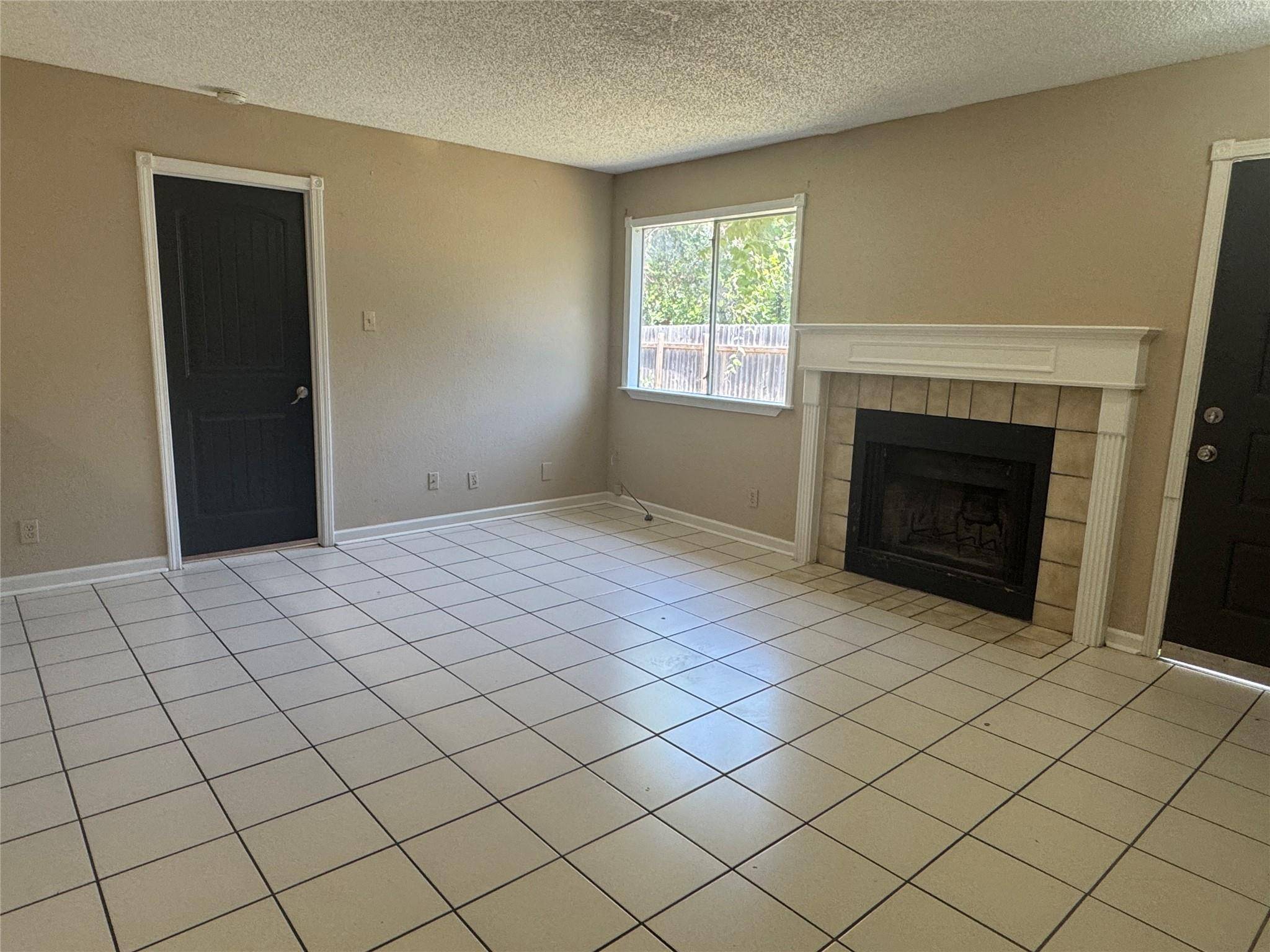 Austin, TX 78750,11606 Castle Rock CT #B