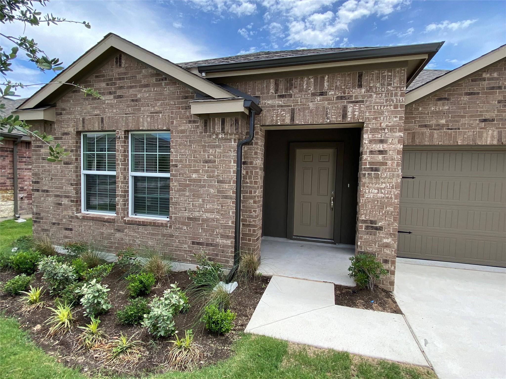 Leander, TX 78641,1328 Aquilla DR