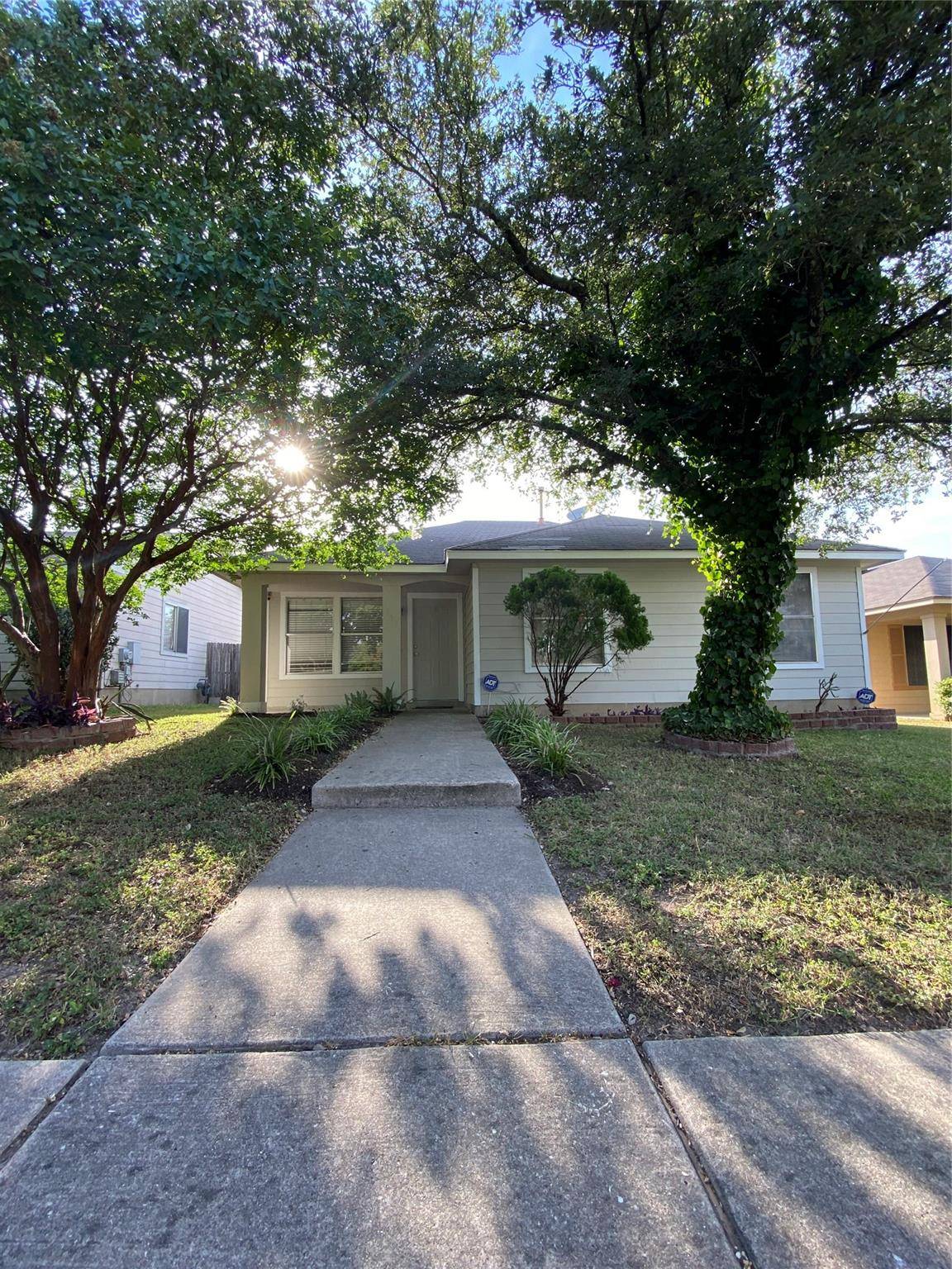 Pflugerville, TX 78660,133 Segovia WAY