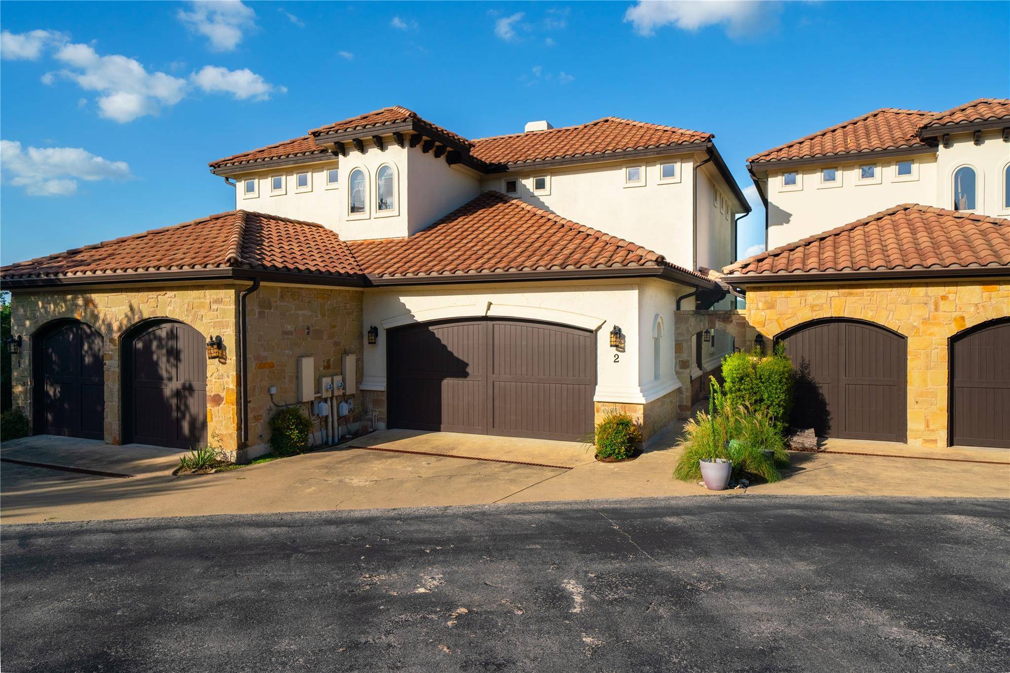 Jonestown, TX 78645,17545 Reed Park RD #2