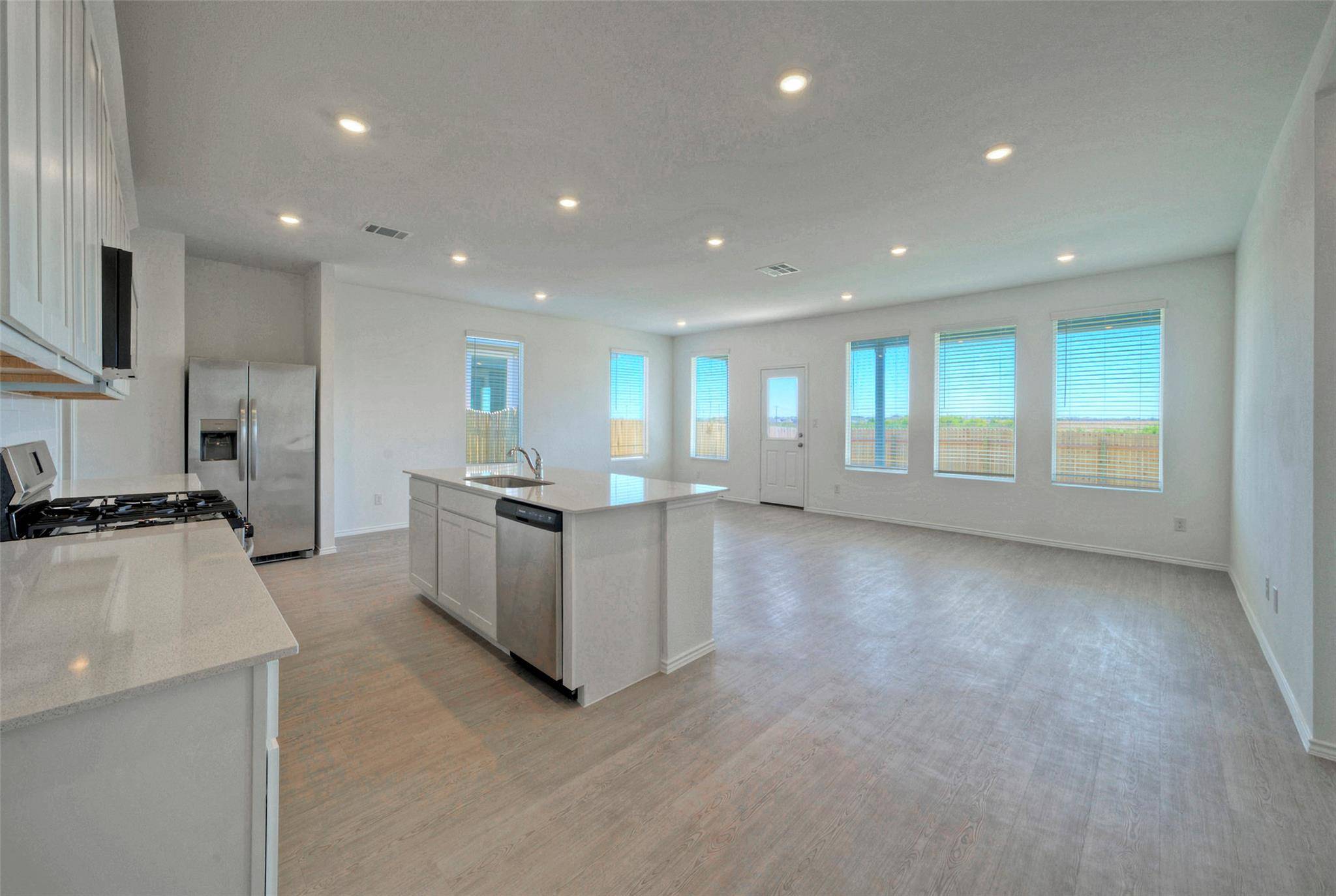 Hutto, TX 78634,217 Twilight Breeze WAY