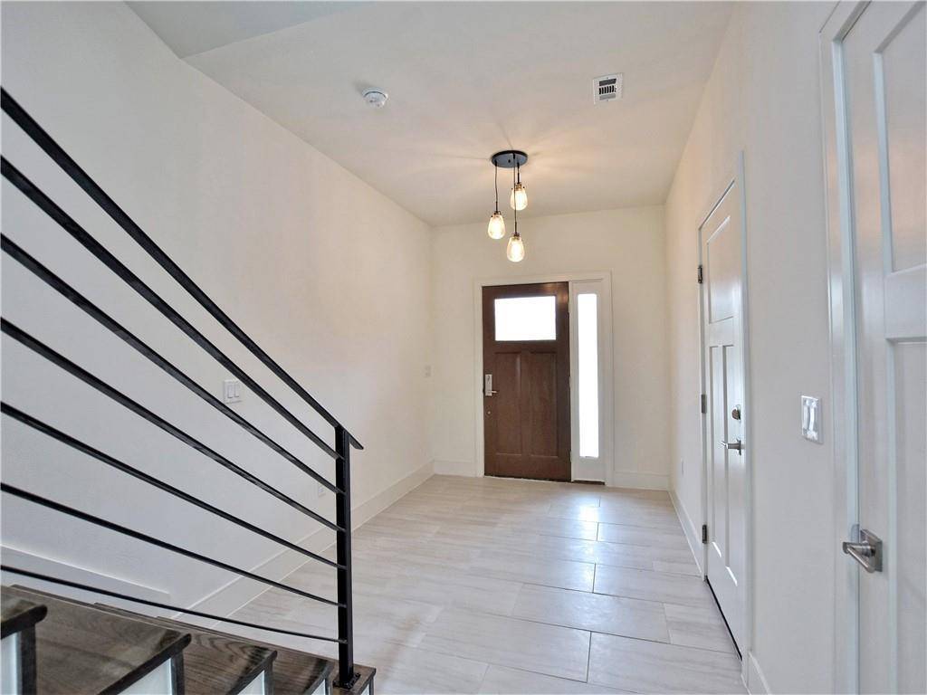 Austin, TX 78717,202 Conservation DR