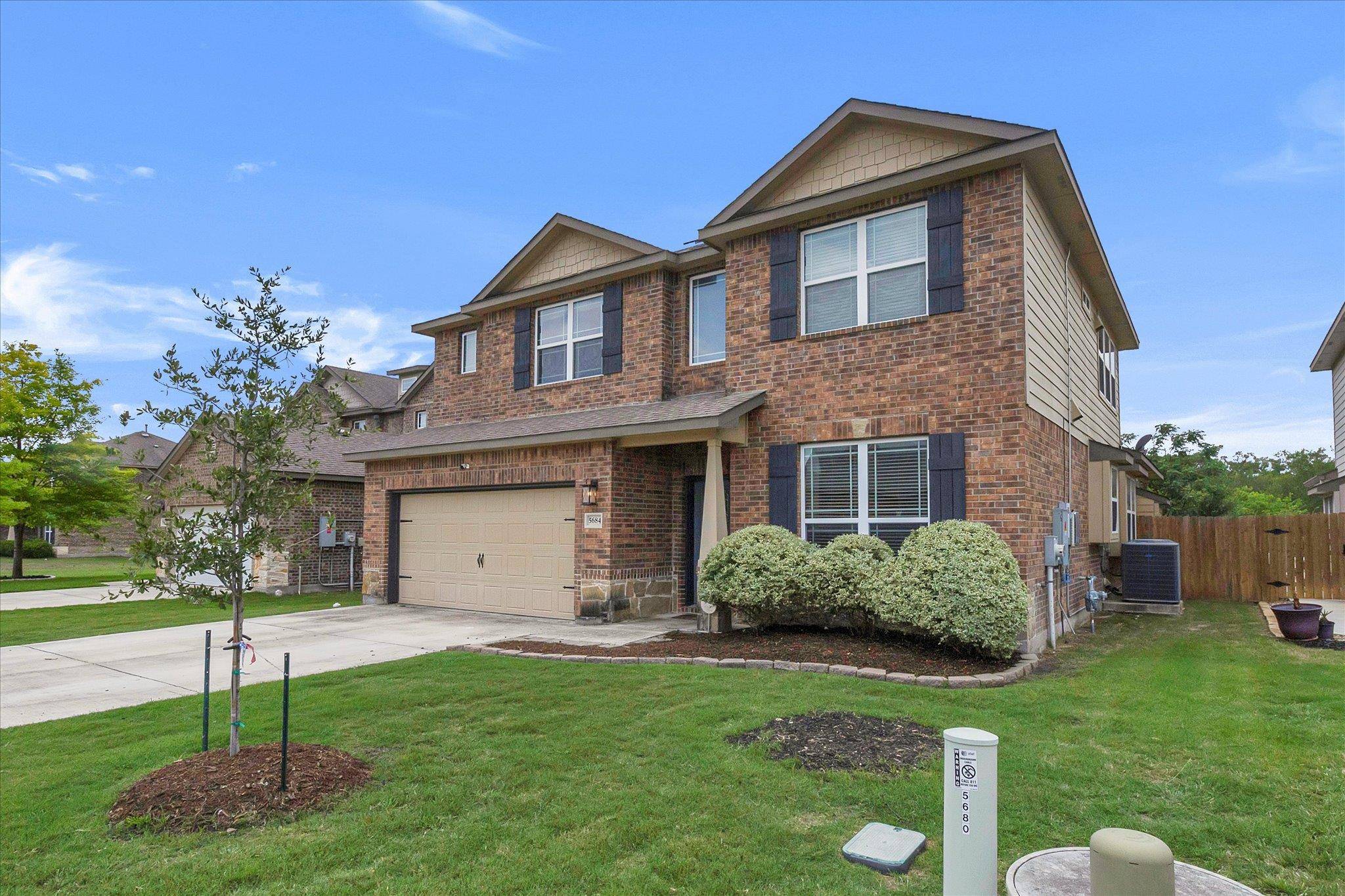 Round Rock, TX 78665,5684 Sabbia DR