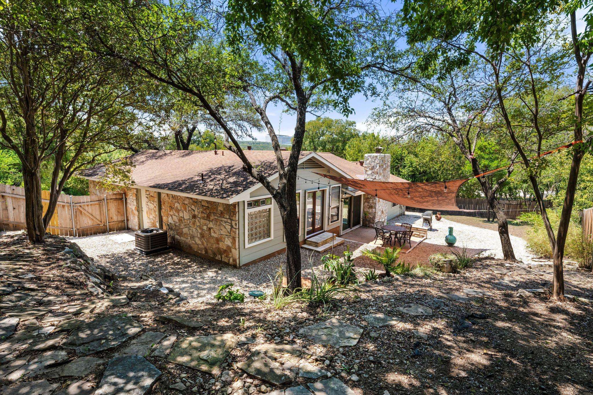 Austin, TX 78704,2514 Mountain View DR