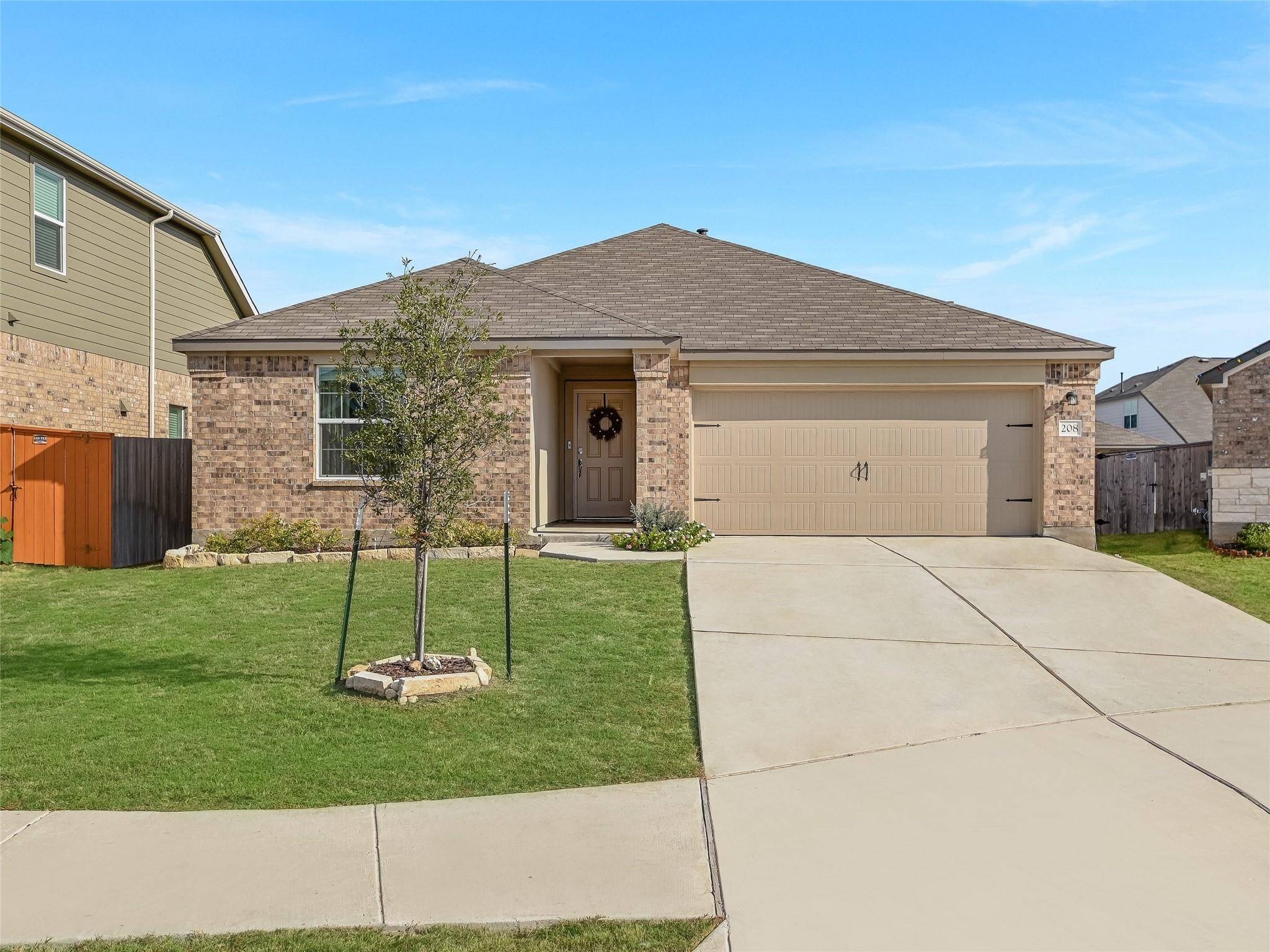 Hutto, TX 78634,208 Magione ST