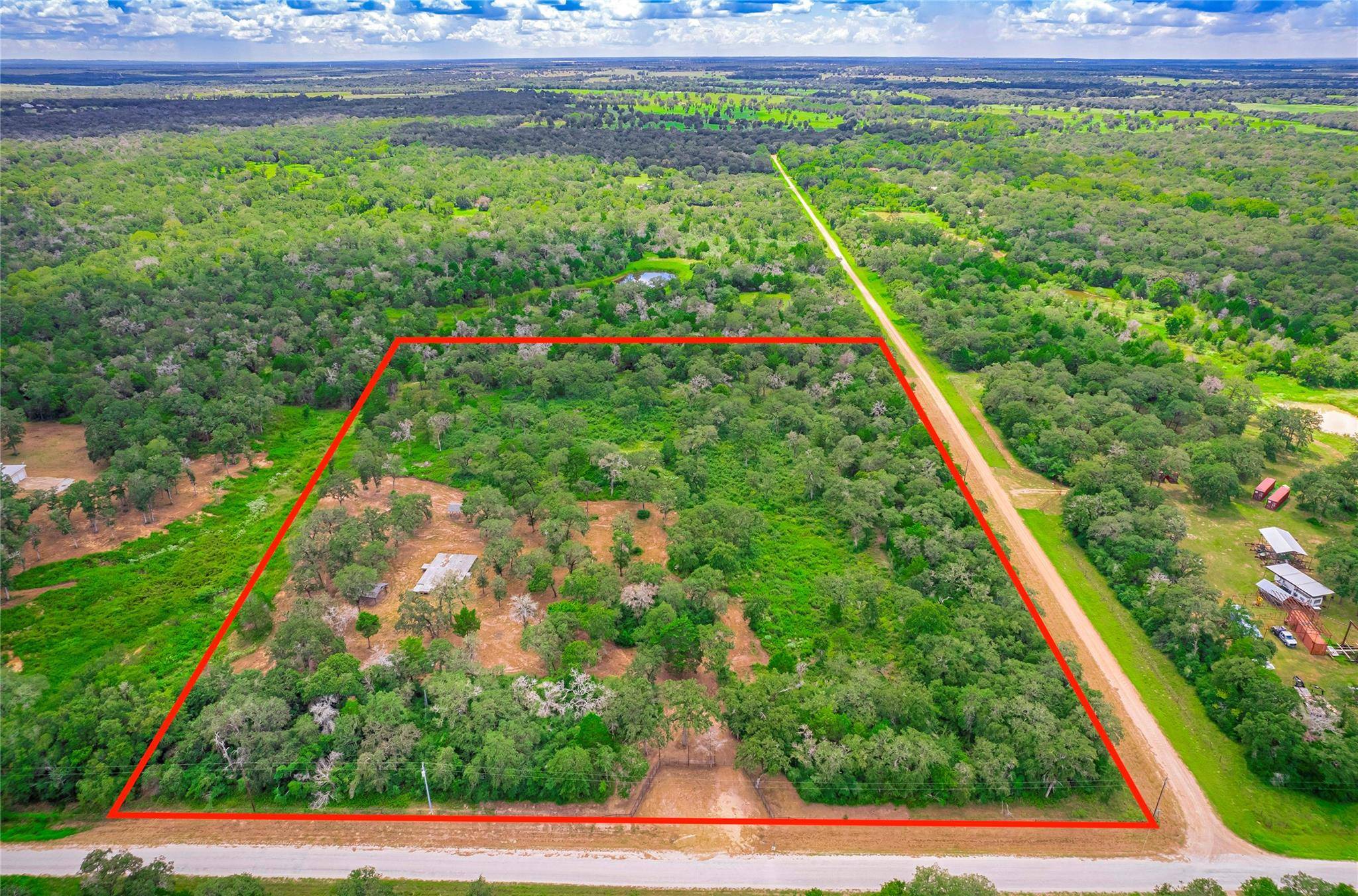 Waelder, TX 78941,5071 Wood Duck DR