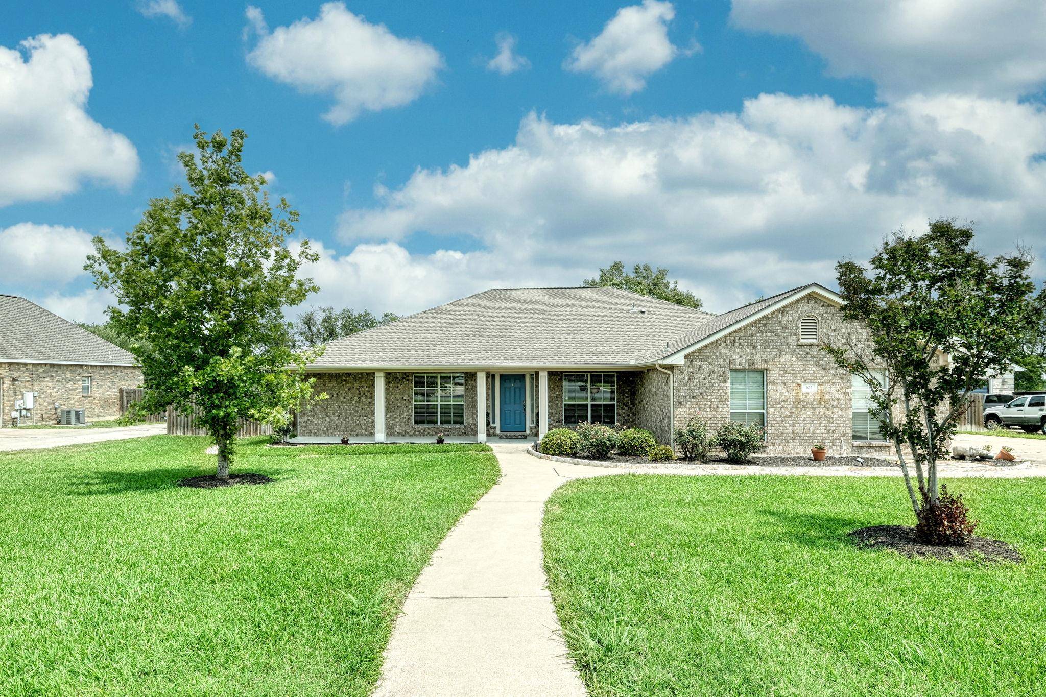 Hutto, TX 78634,102 Bosque DR
