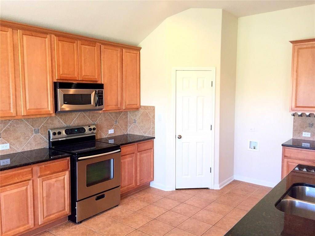 Round Rock, TX 78665,812 Bent Wood PL