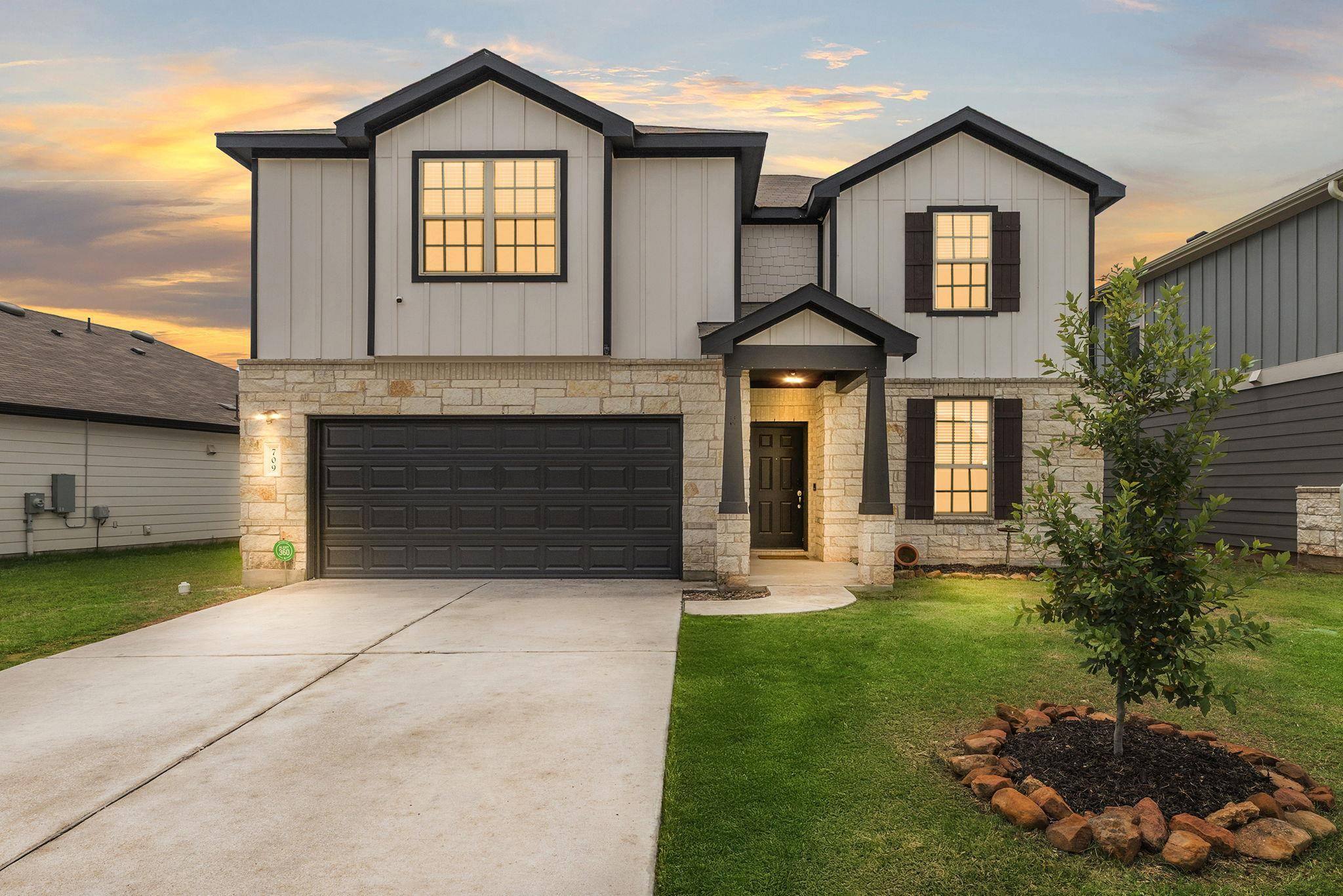 Leander, TX 78641,709 Hummingbird LN