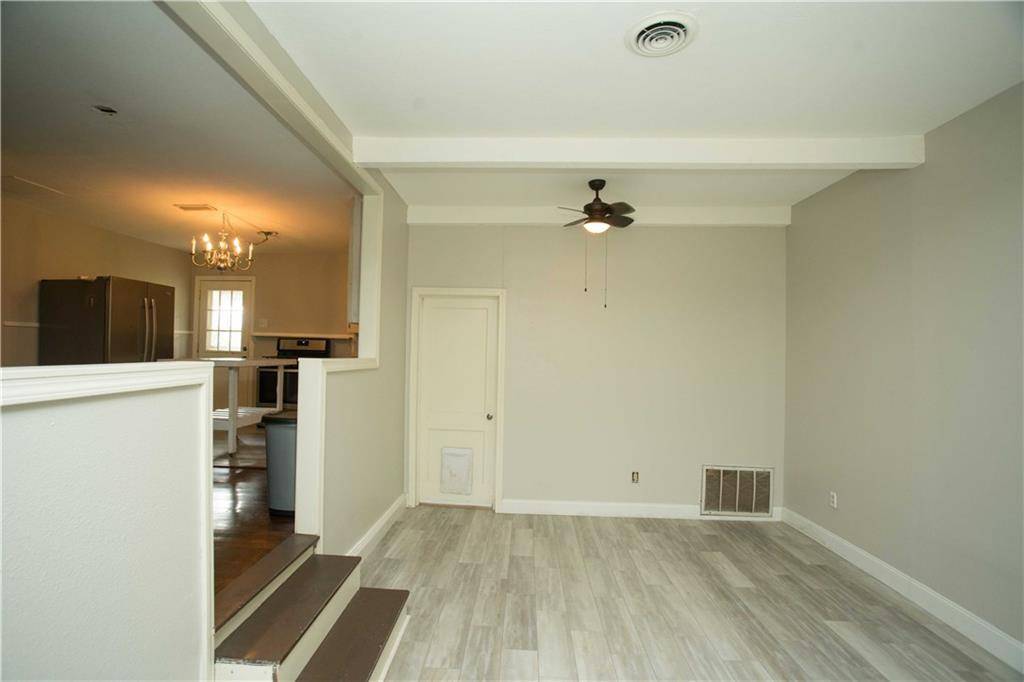 Austin, TX 78745,4412 S 2nd ST