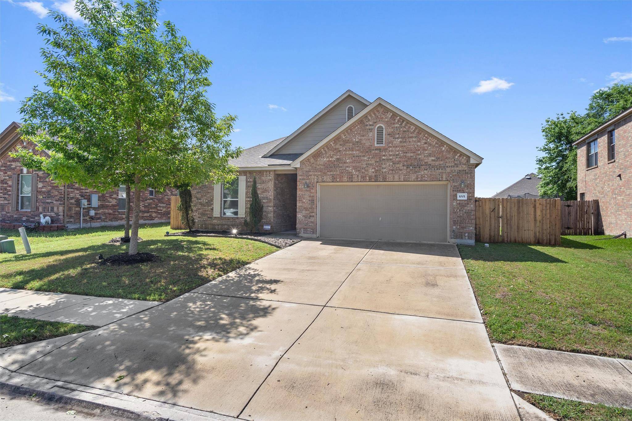 Taylor, TX 76574,1001 Grand Teton TRL