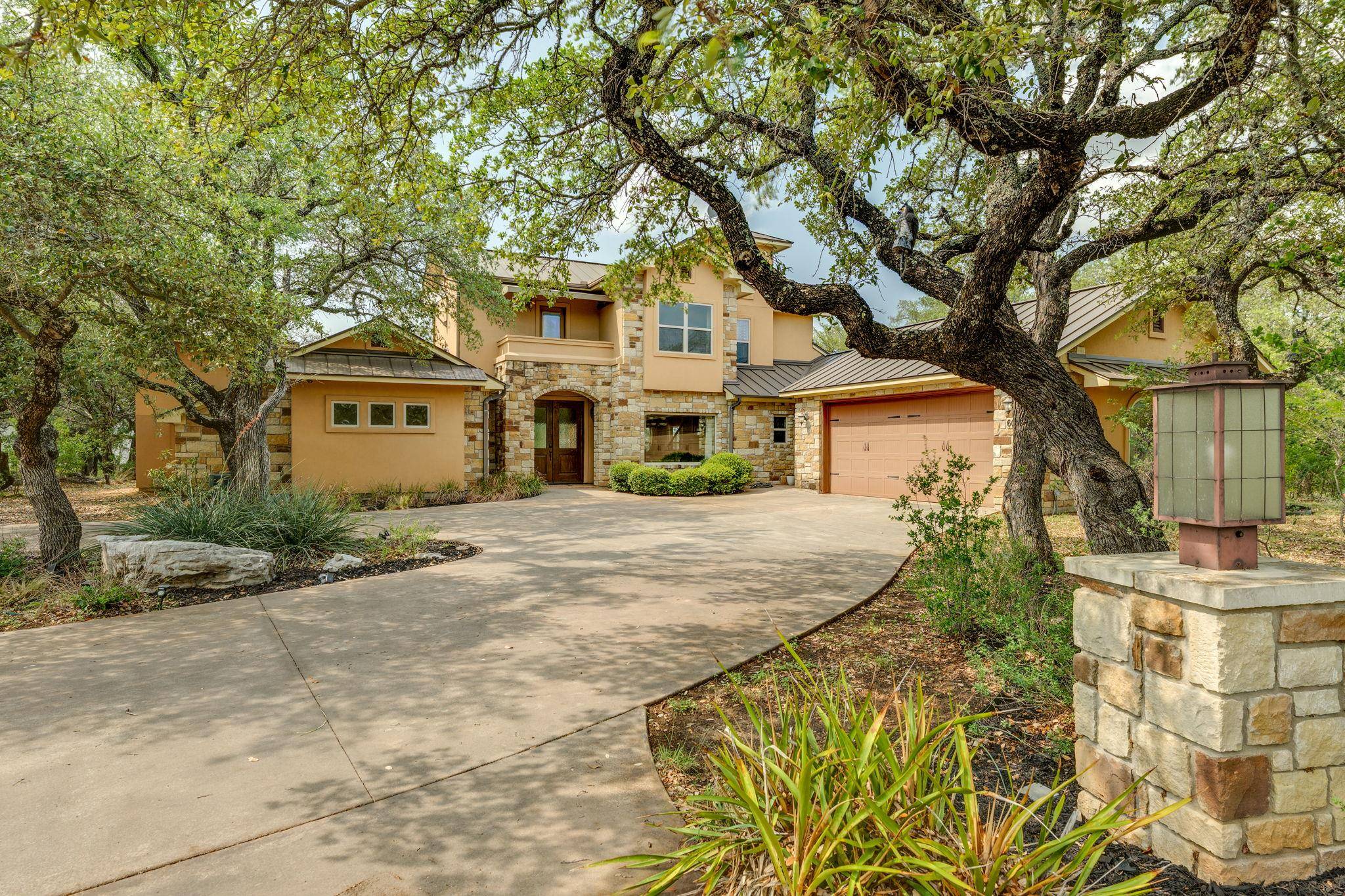 Horseshoe Bay, TX 78657,600 Mountain Dew RD