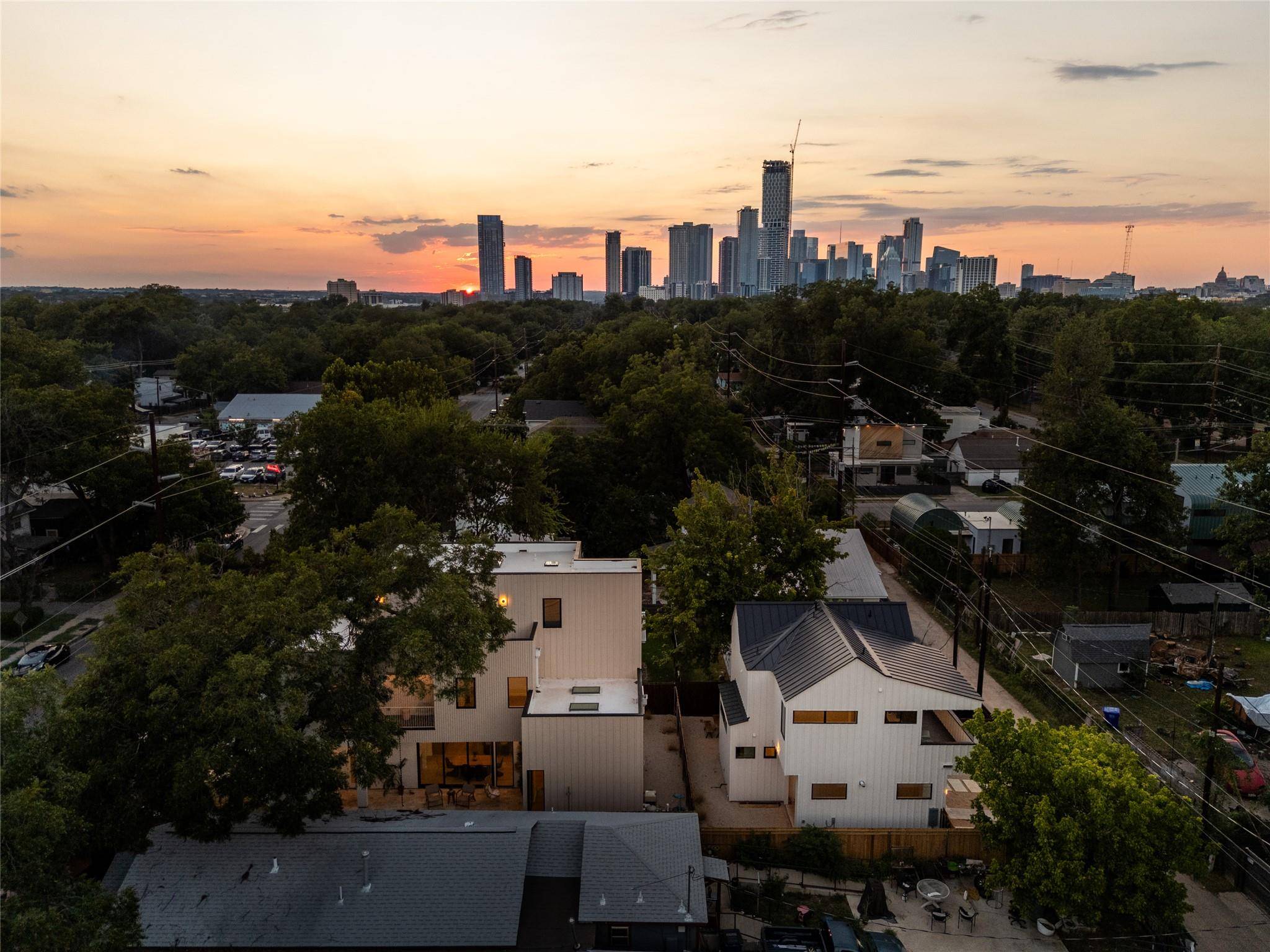 Austin, TX 78702,2206 Holly ST #2