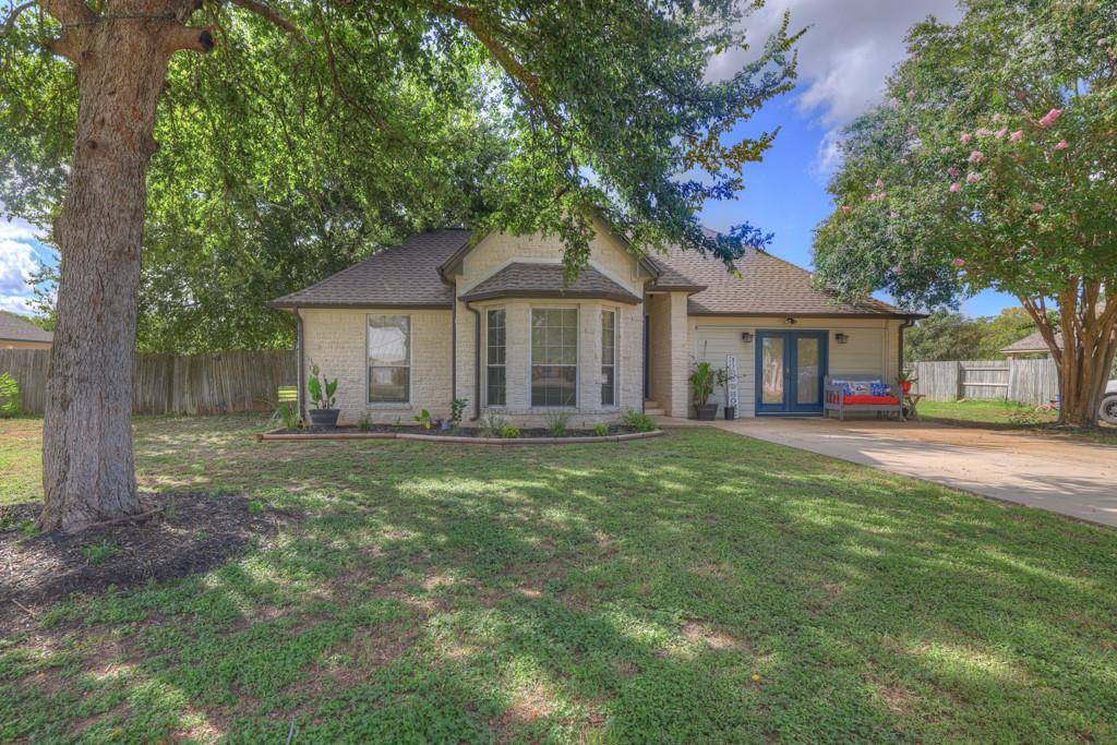 Martindale, TX 78655,351 Thomas DR