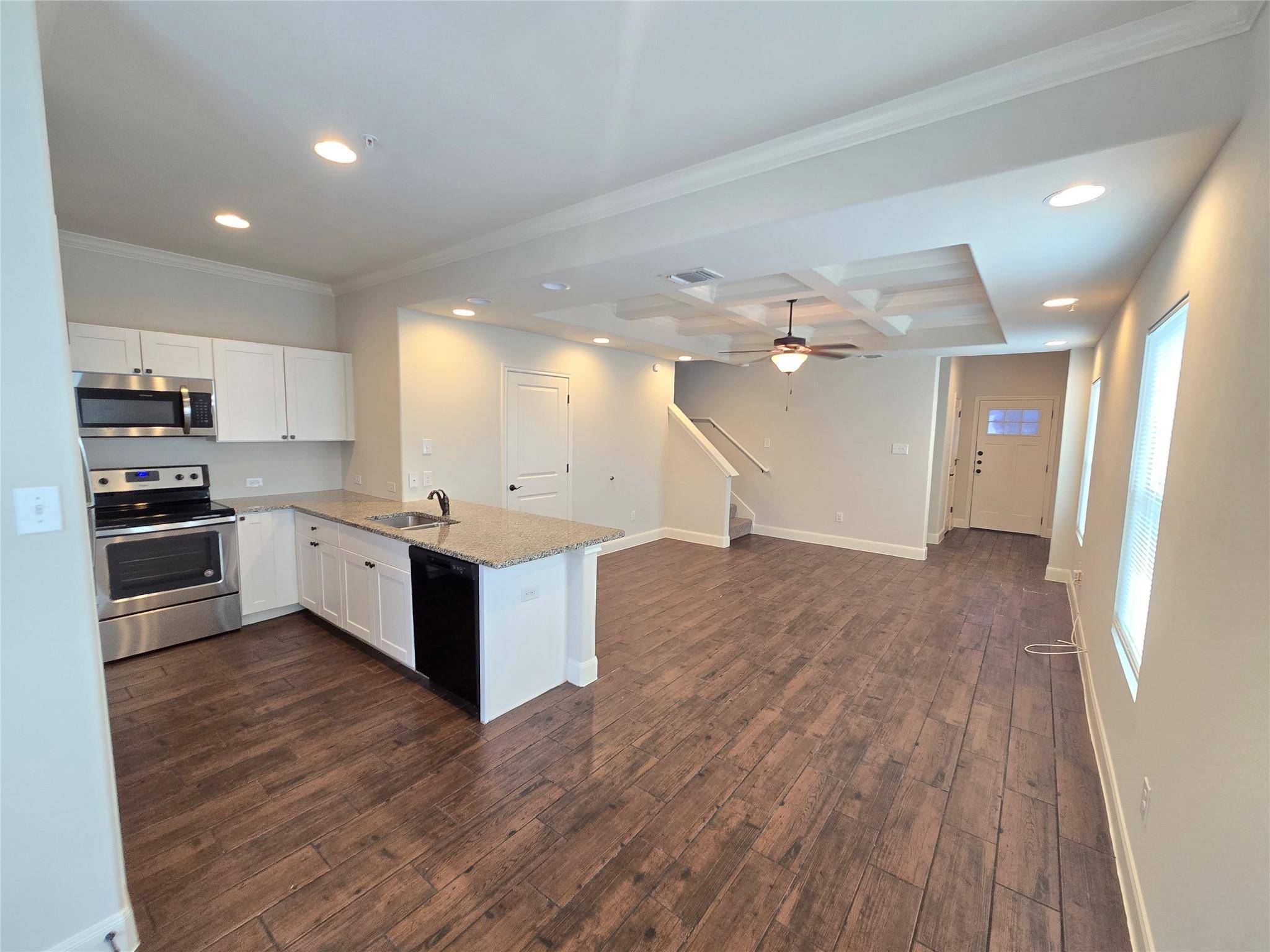 San Antonio, TX 78233,6403 Melanzane Ave #1