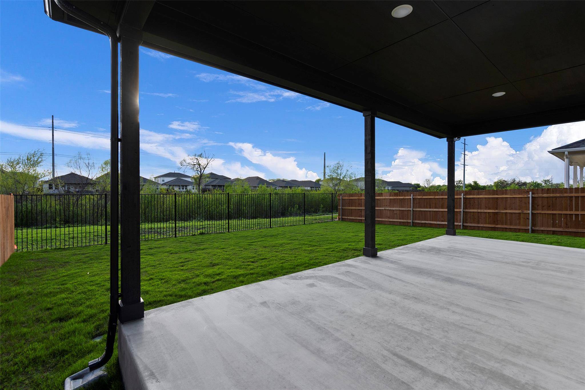 Hutto, TX 78634,205 Oconee ST