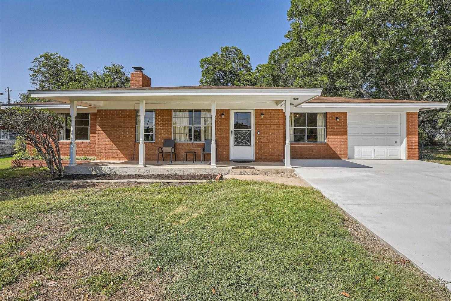 Austin, TX 78745,2003 Mimosa DR