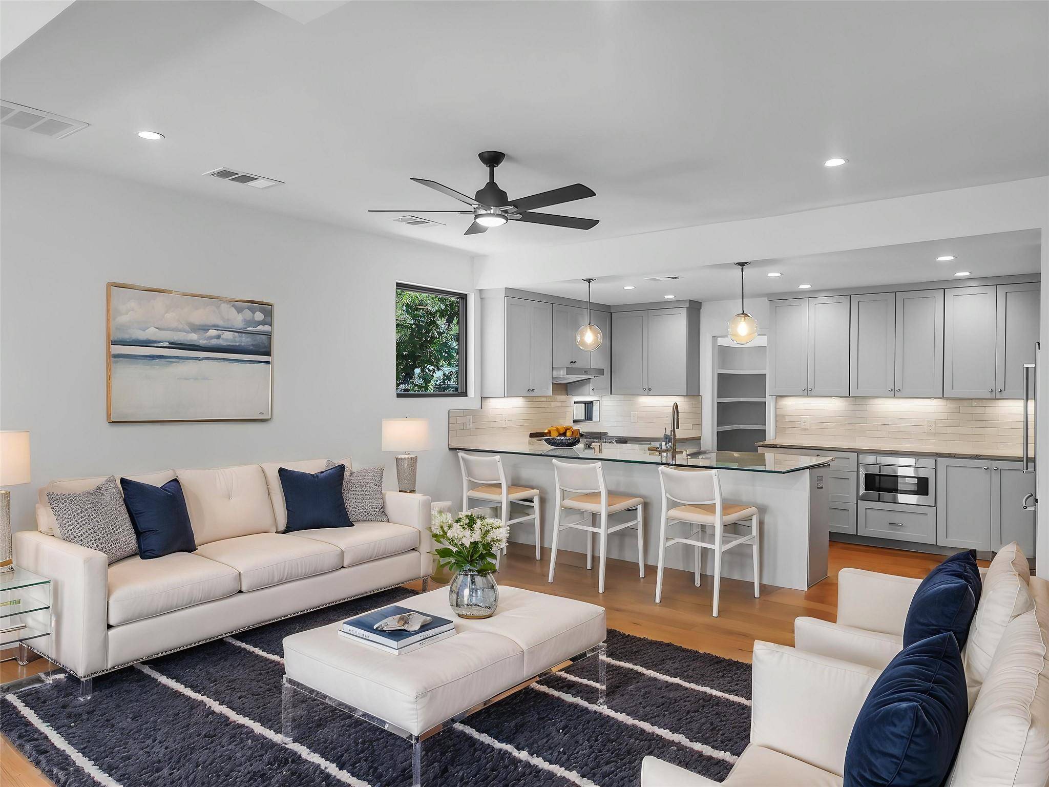 Austin, TX 78757,1104 Justin LN #A
