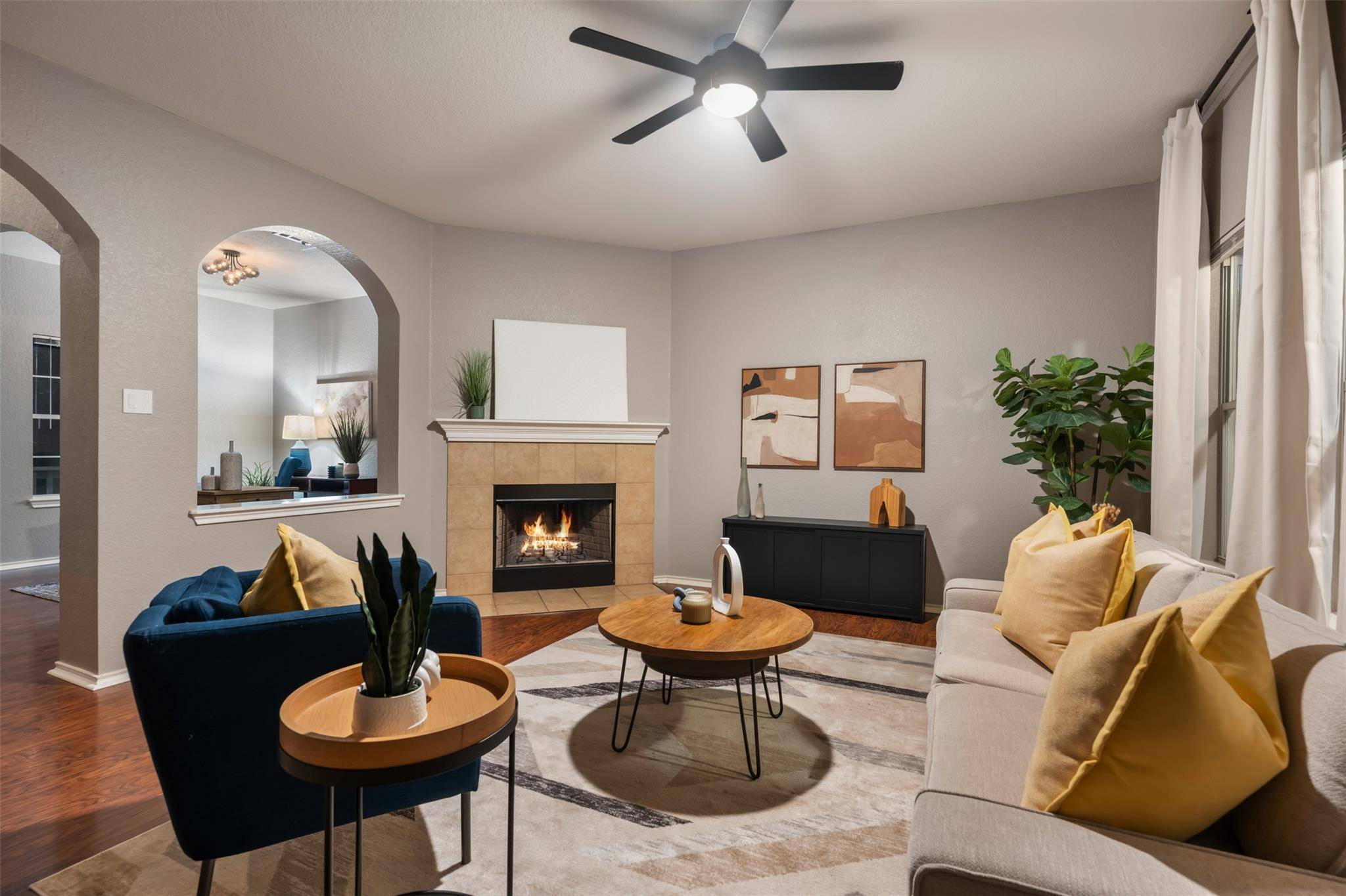 Austin, TX 78744,8701 Meridian Oak LN