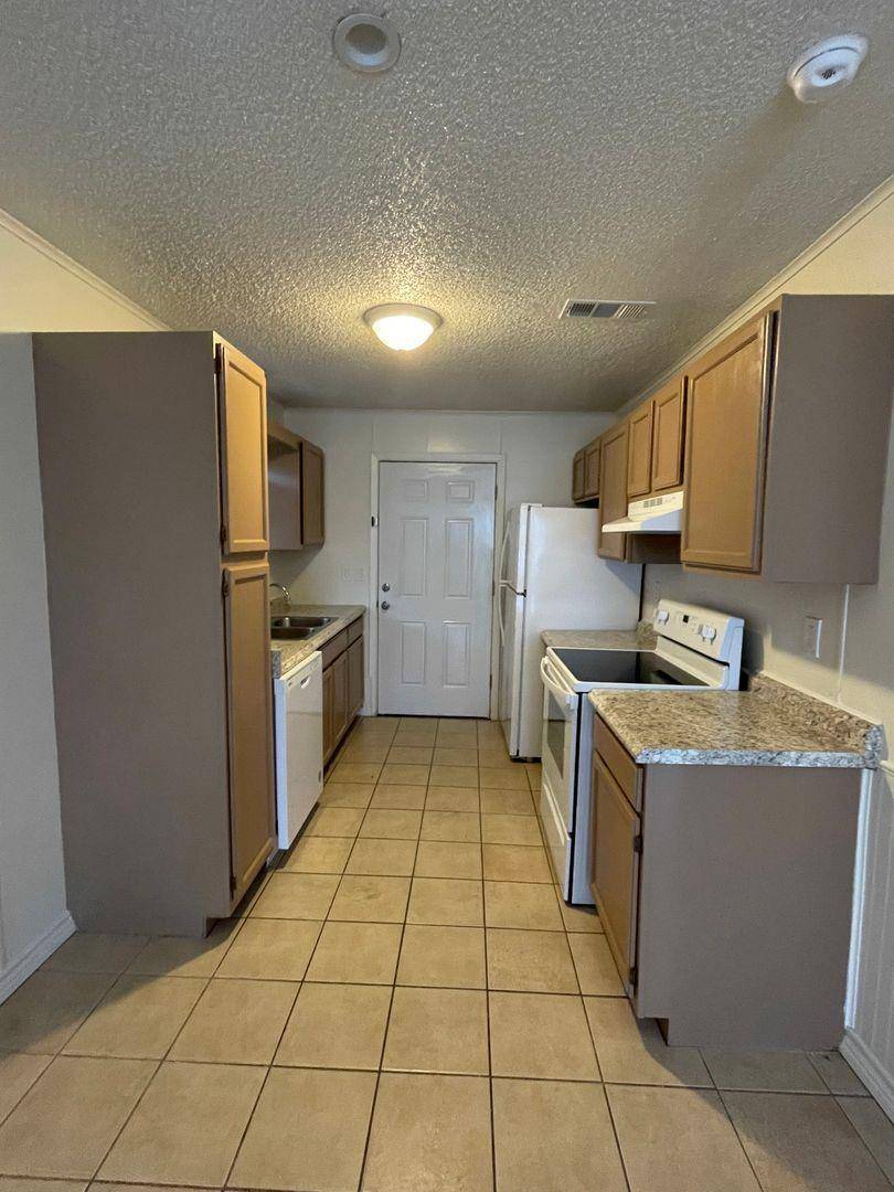 Kingsland, TX 78639,202 Aster ST #A