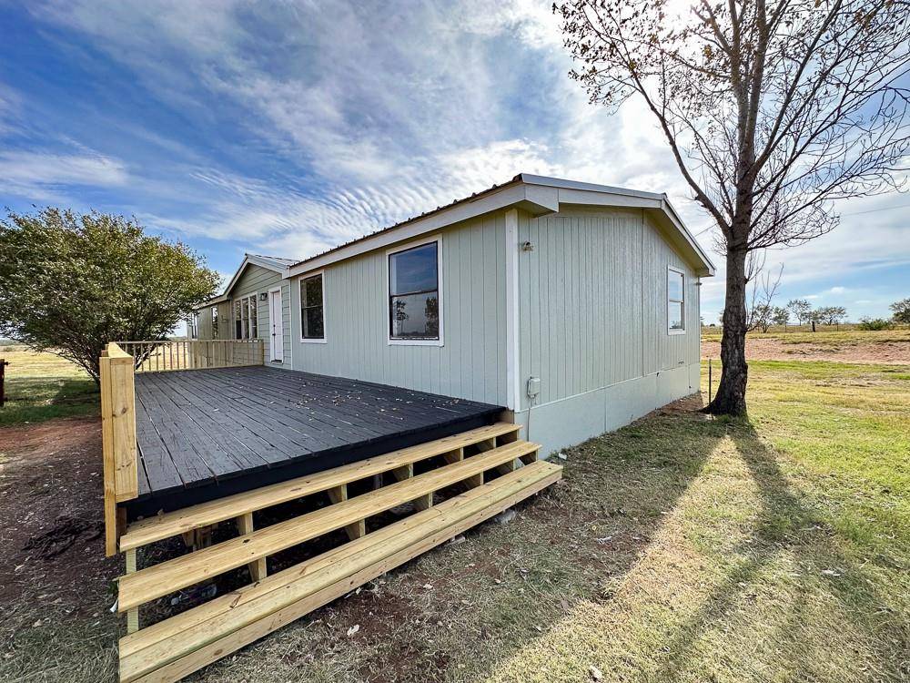 Llano, TX 78643,196 Wootan LN