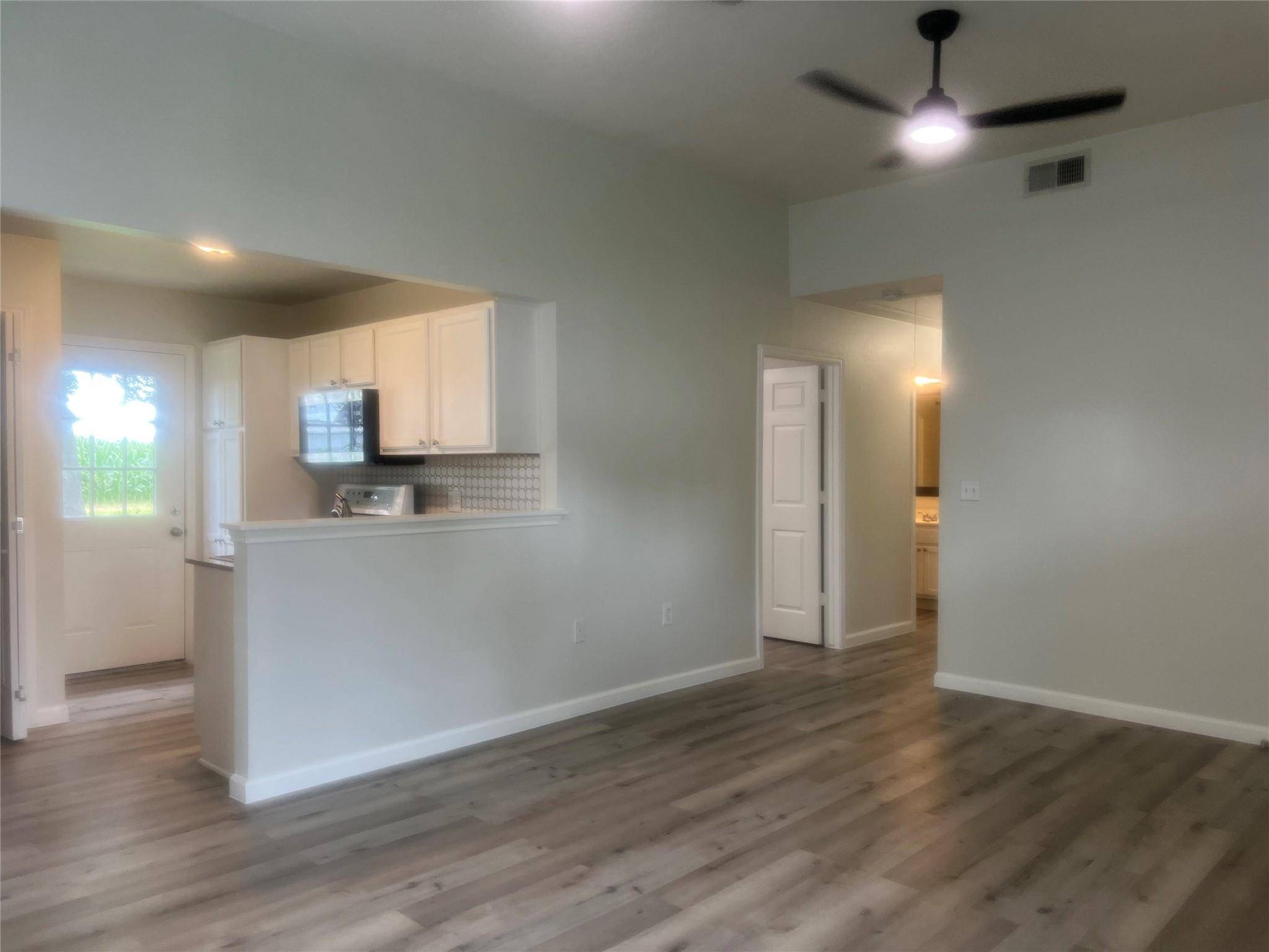 Thrall, TX 76578,201 Castro ST