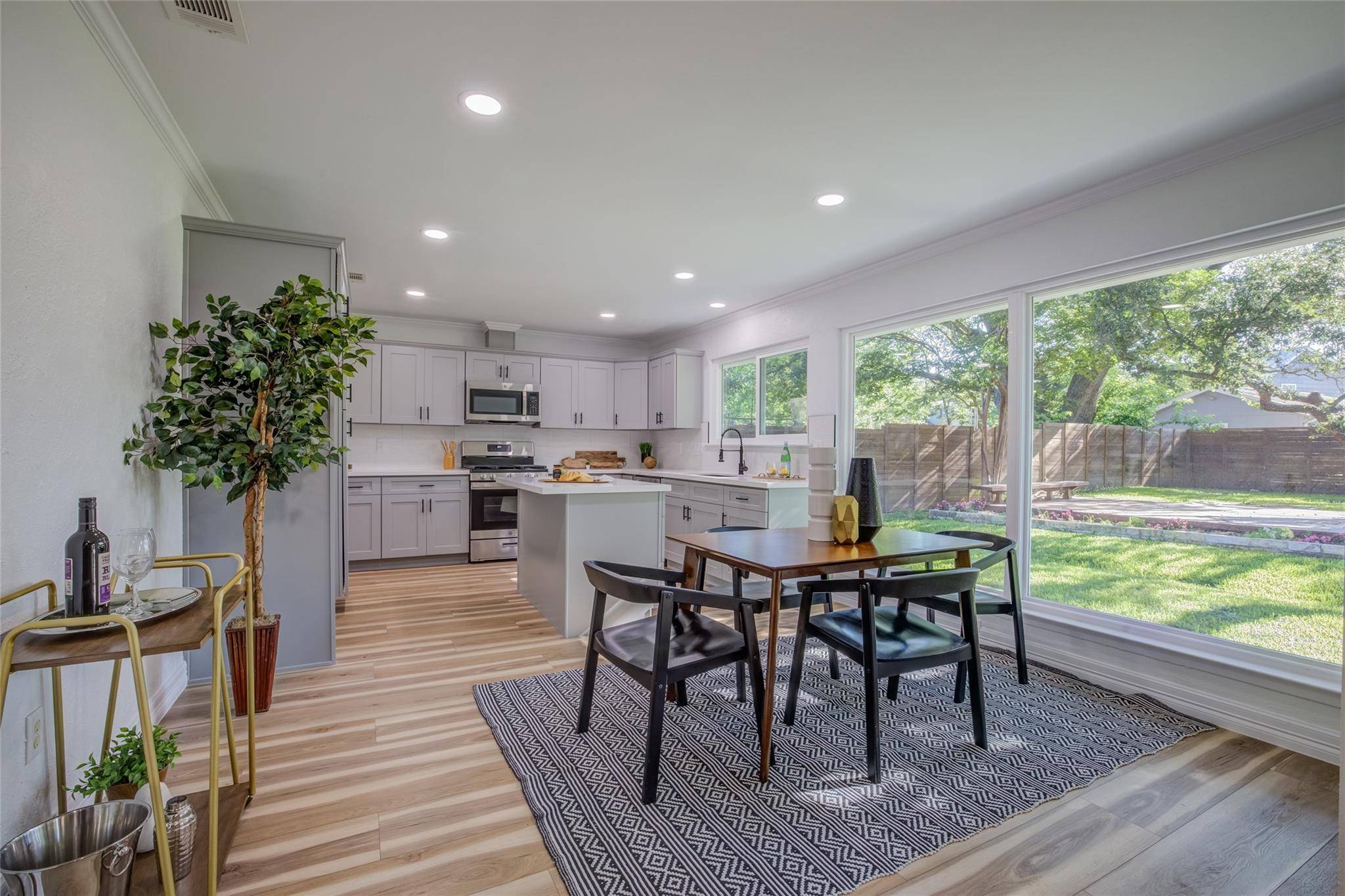 Austin, TX 78759,11413 Barrington WAY