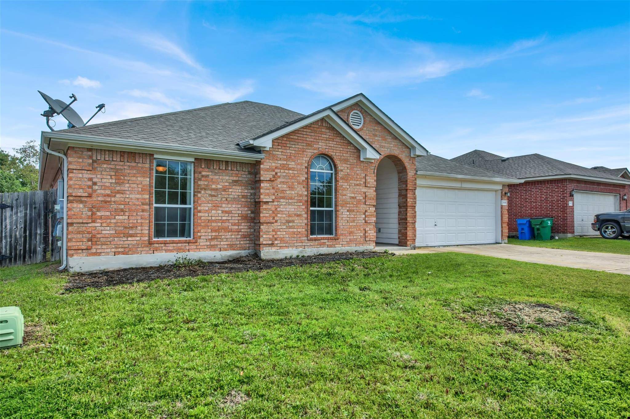 Taylor, TX 76574,2908 Don Hill LN