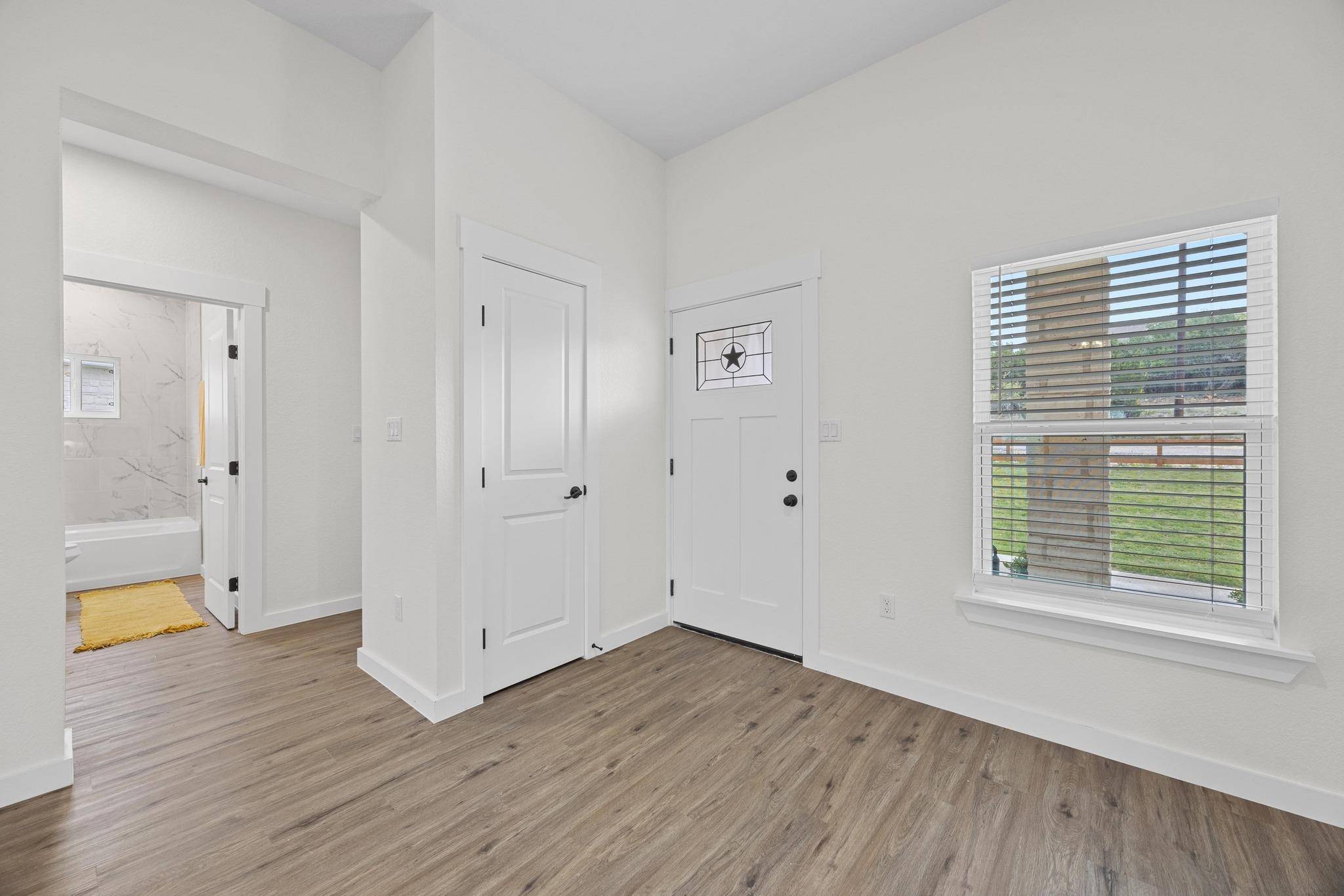 Dripping Springs, TX 78620,17701 Village DR