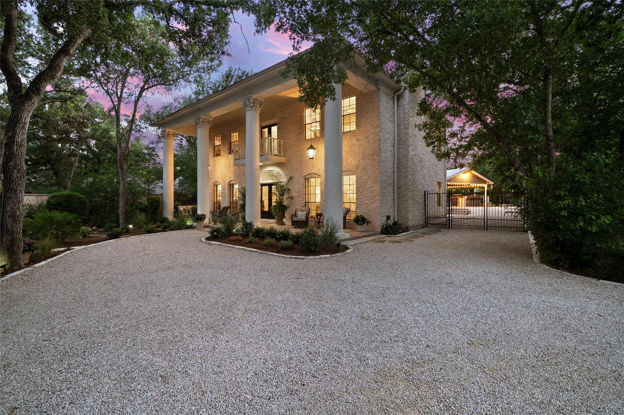 Austin, TX 78746,3613 Pinnacle RD