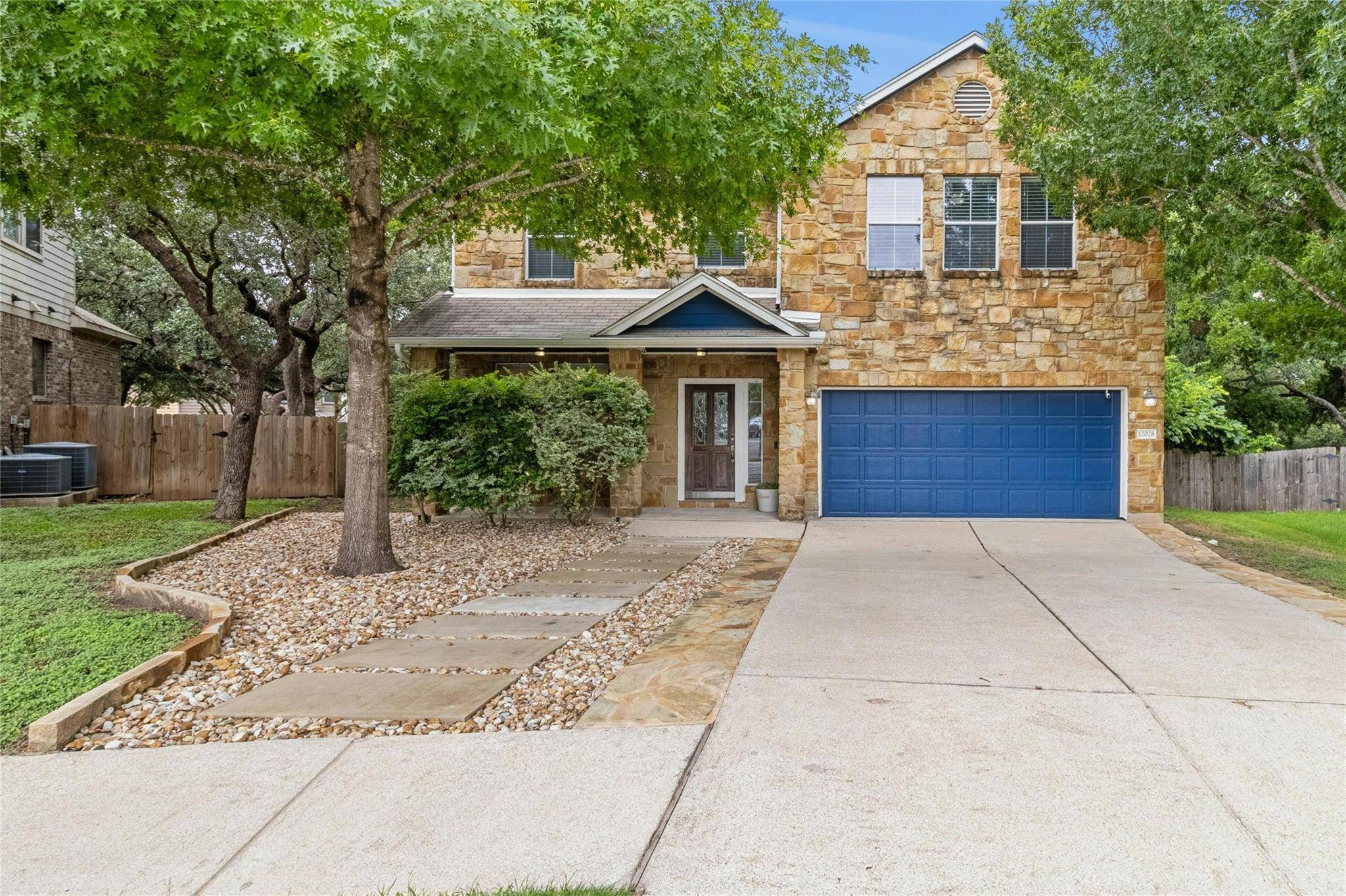 Austin, TX 78748,12028 Herb Brooks DR