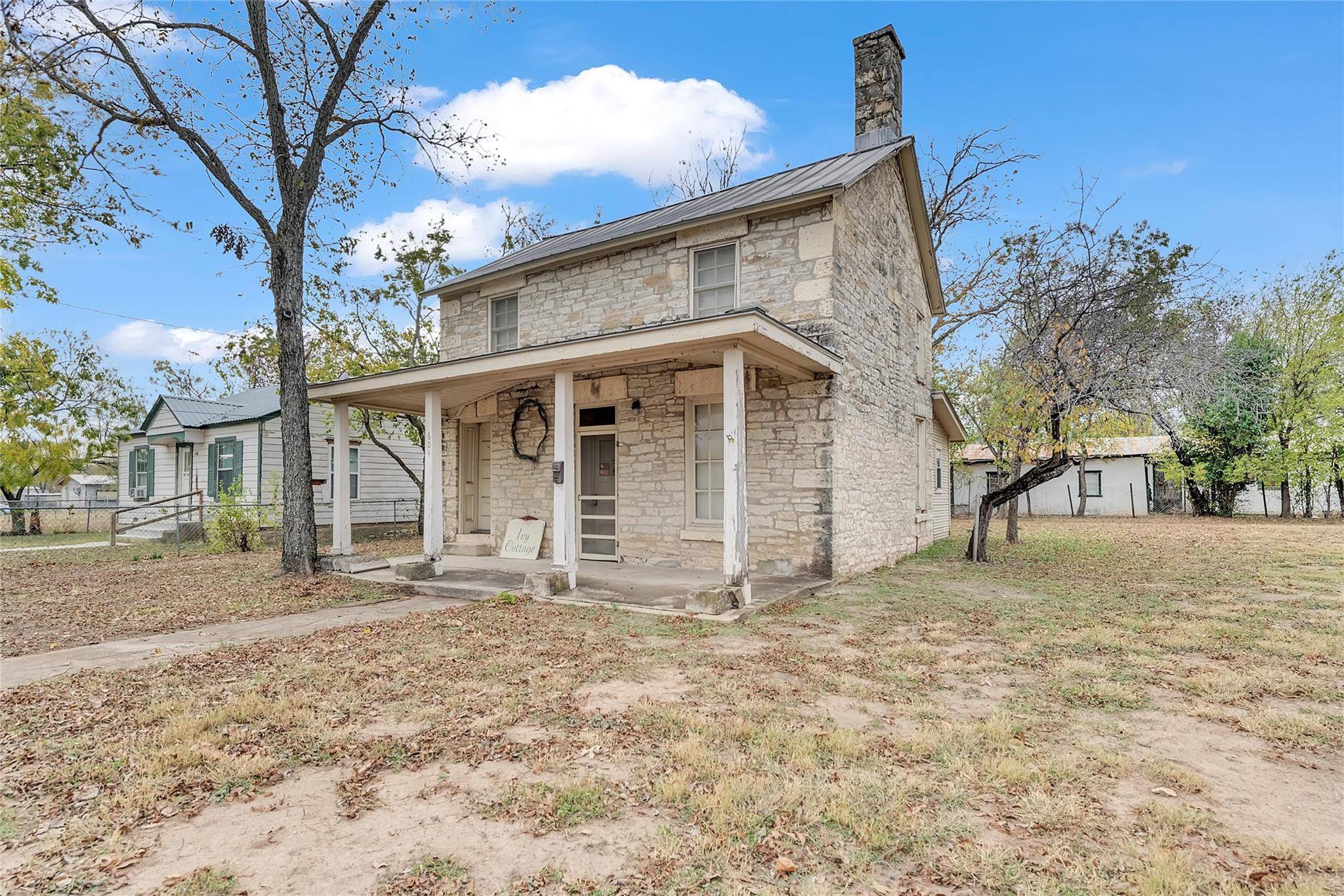 Lampasas, TX 76550,604 S Western Ave