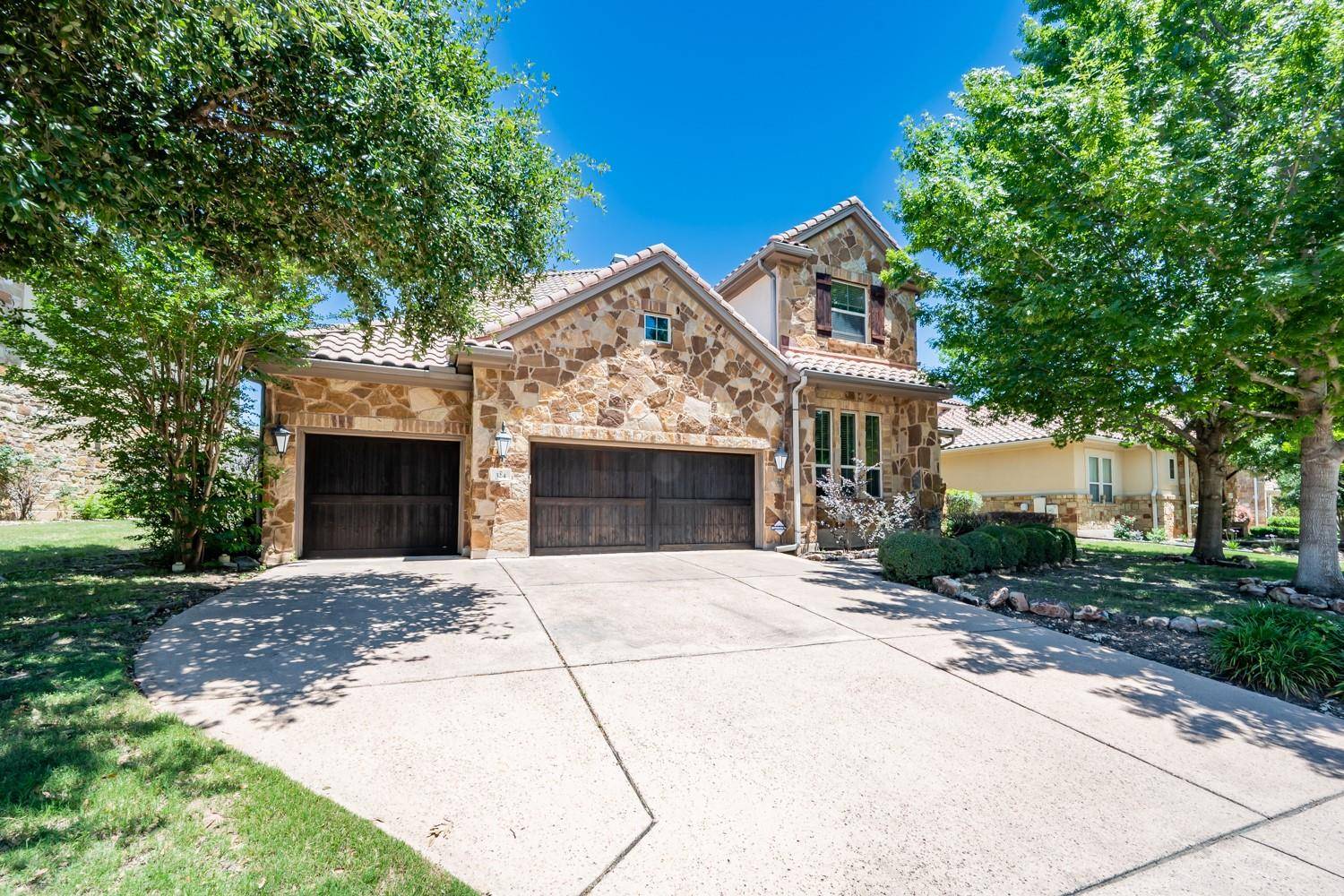 Austin, TX 78732,324 Horseback HOLW