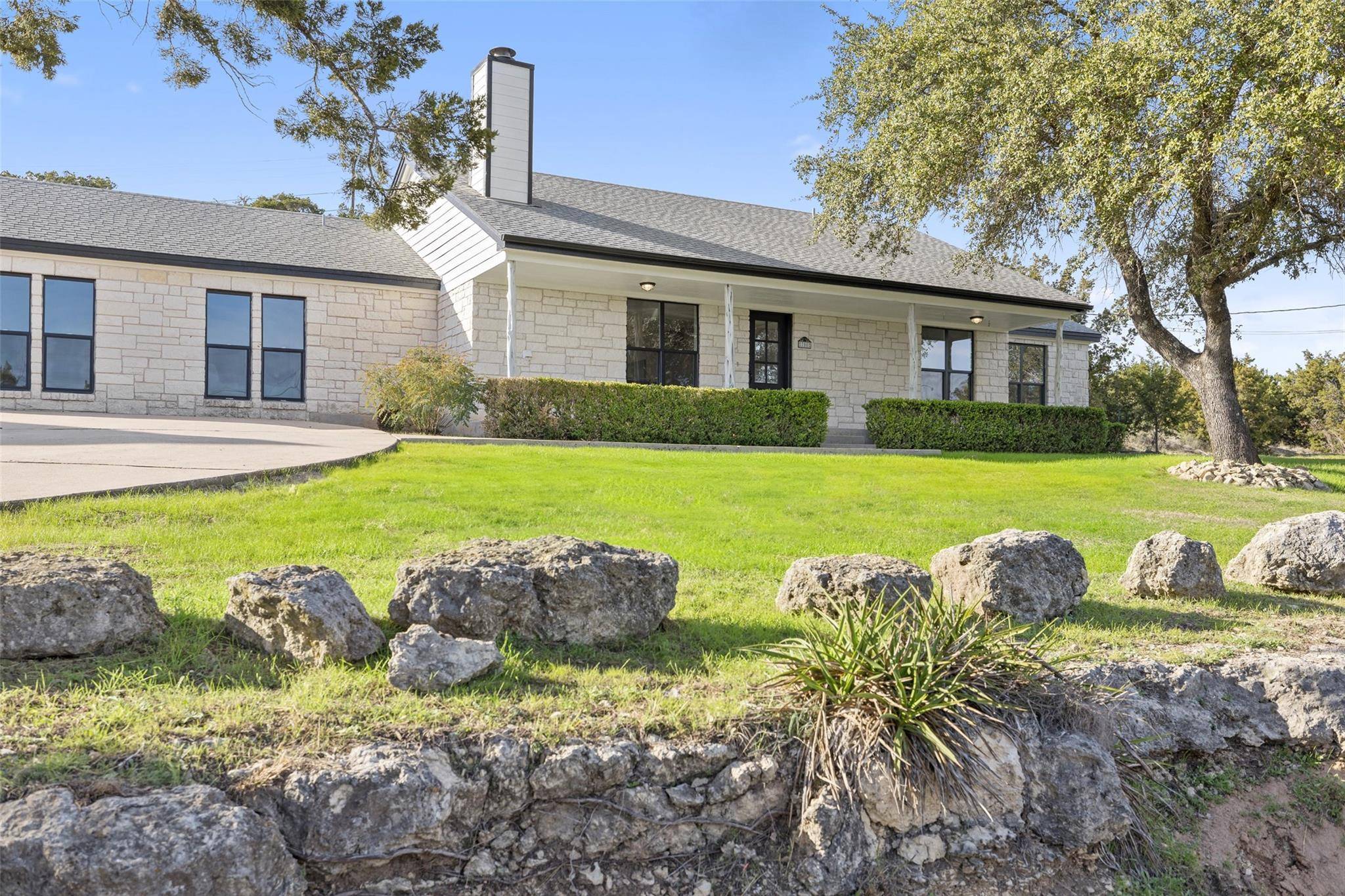 Spicewood, TX 78669,700 Newport DR