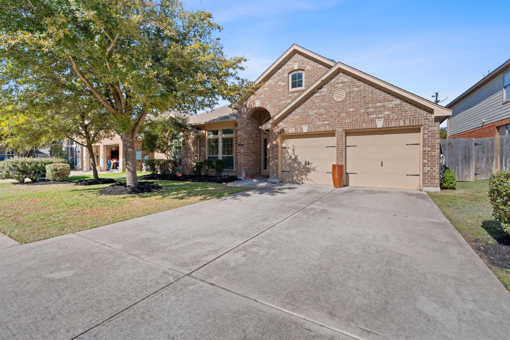 Hutto, TX 78634,1104 Whitemoss DR