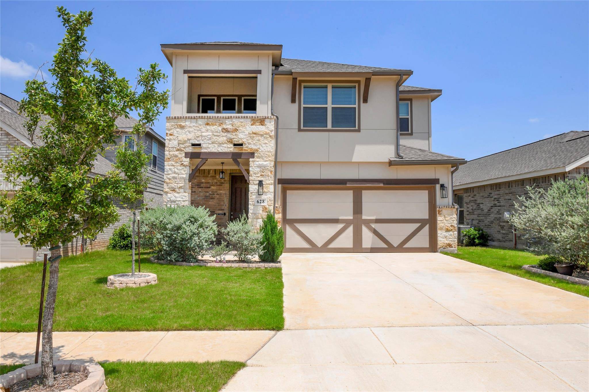 New Braunfels, TX 78132,628 Navarro ST