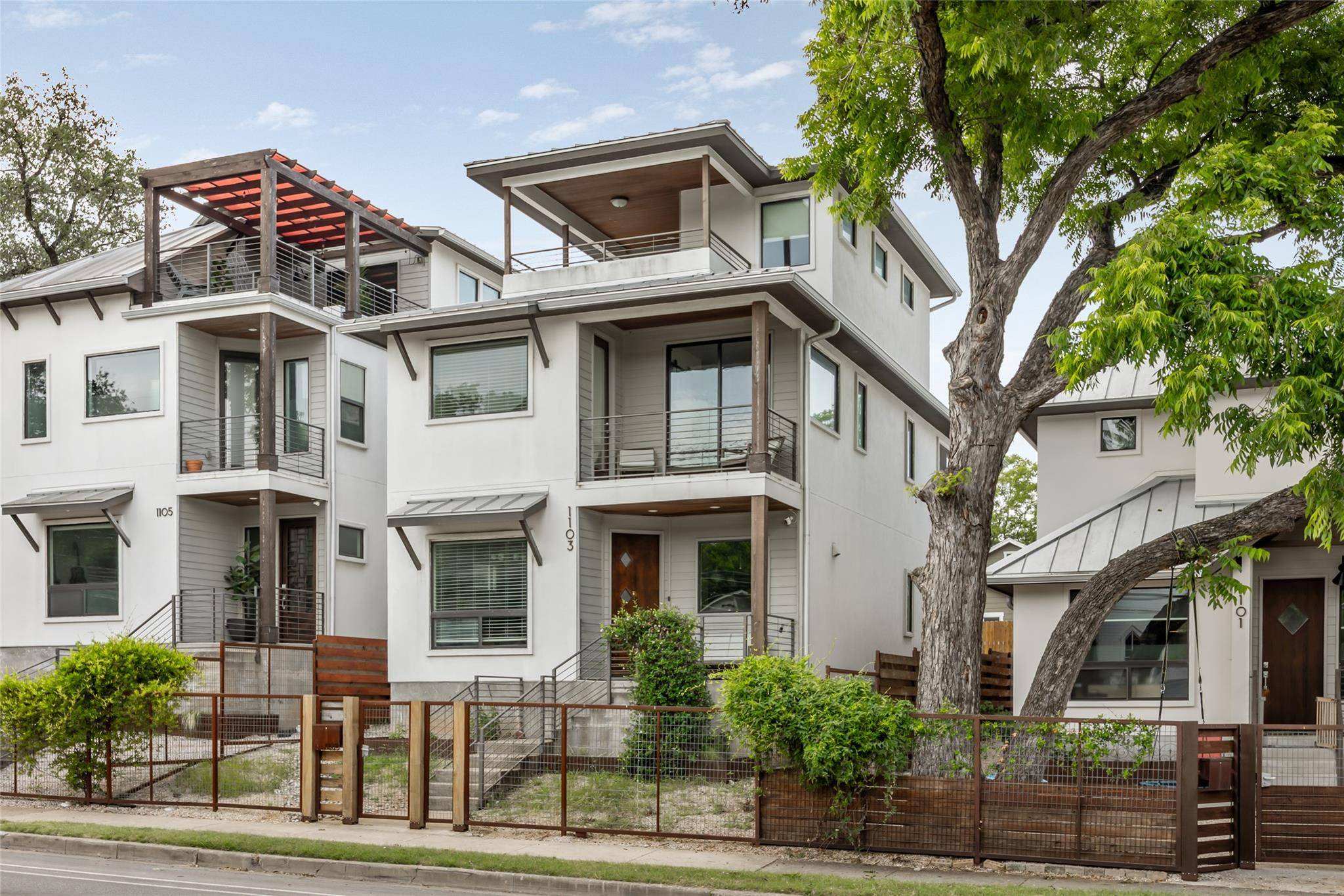 Austin, TX 78702,1103 E 12th ST