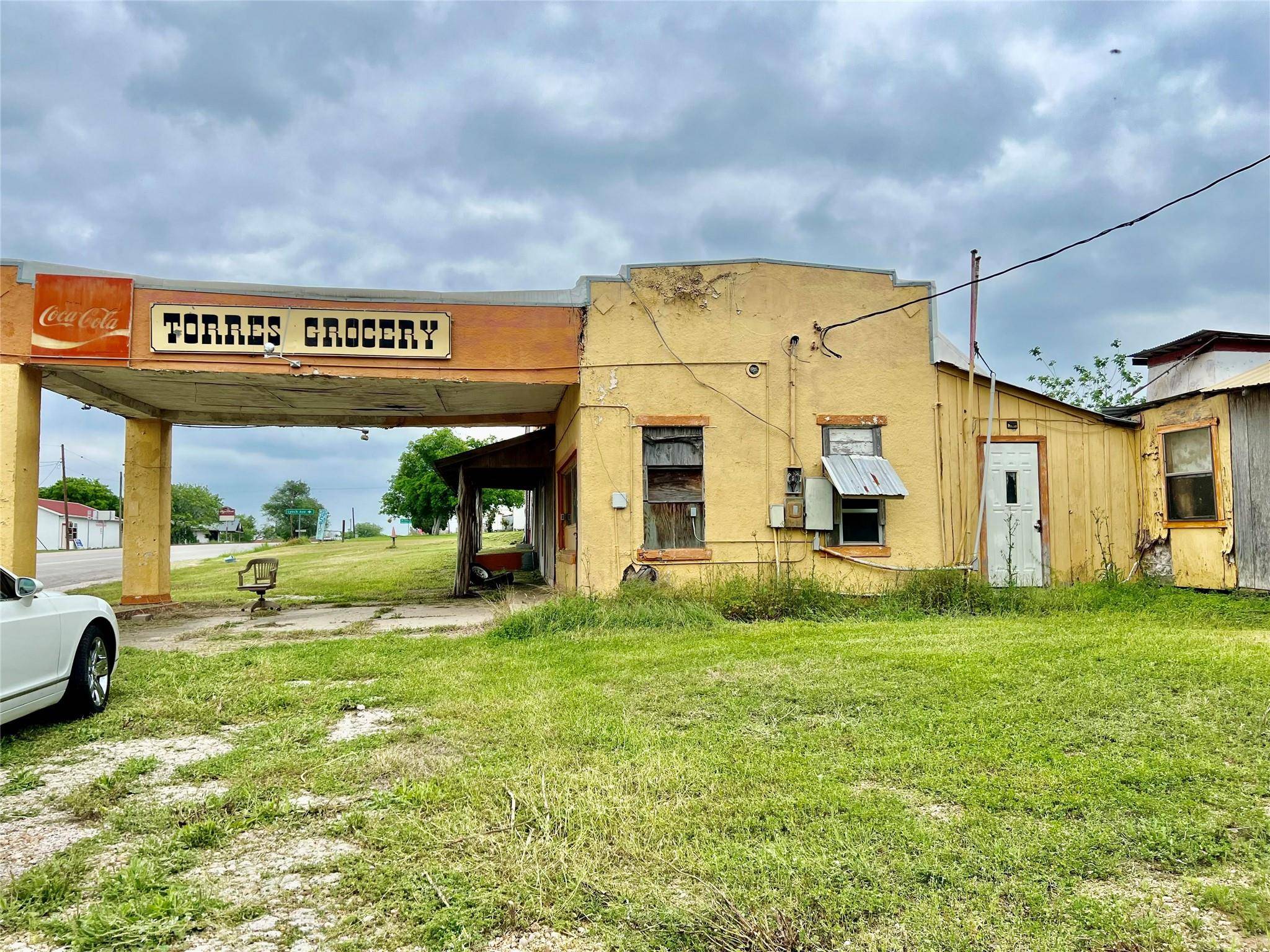 Cuero, TX 77994,10944 US HWY 87N