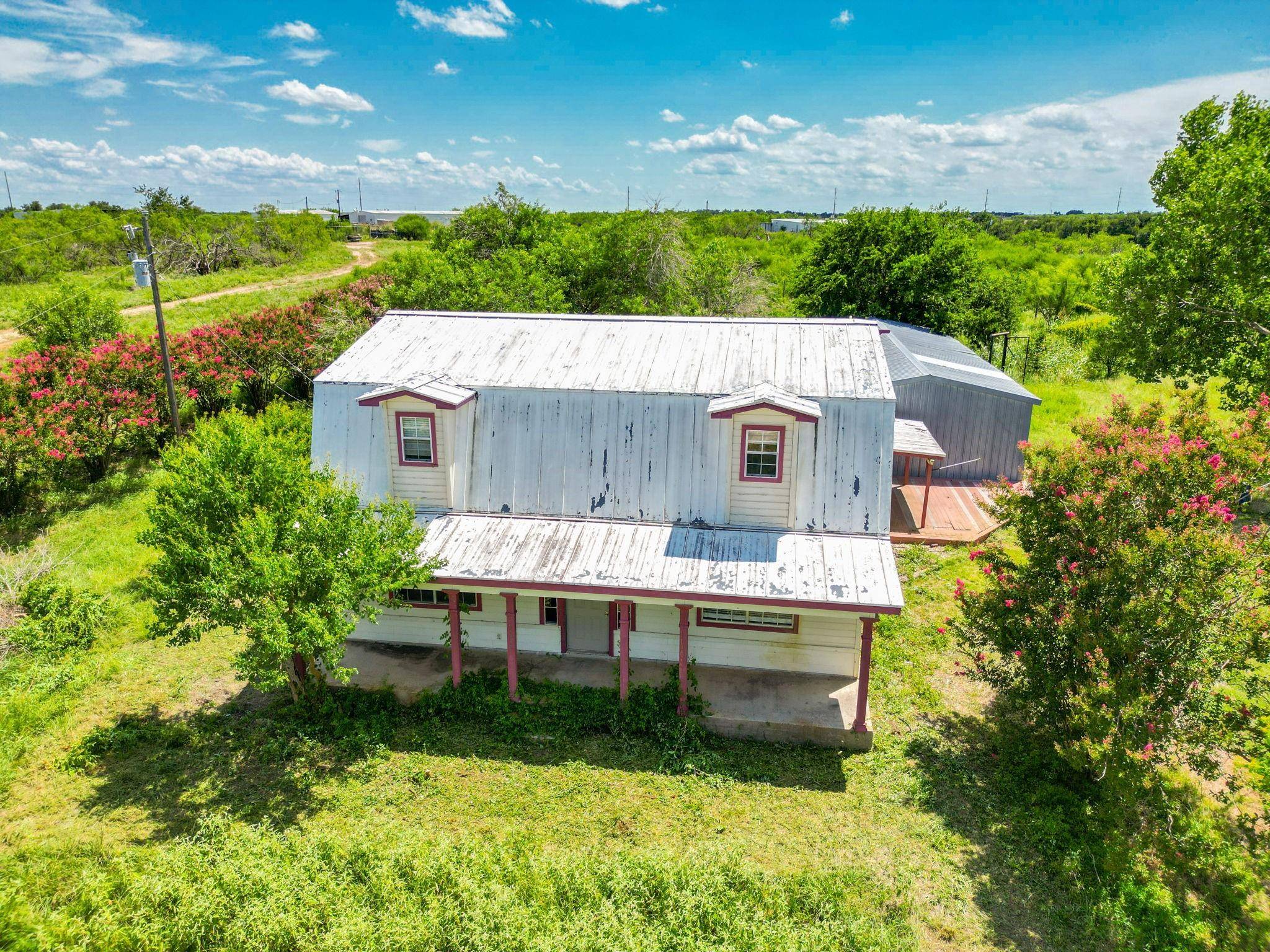 Elgin, TX 78621,1030 County Road 484 RD