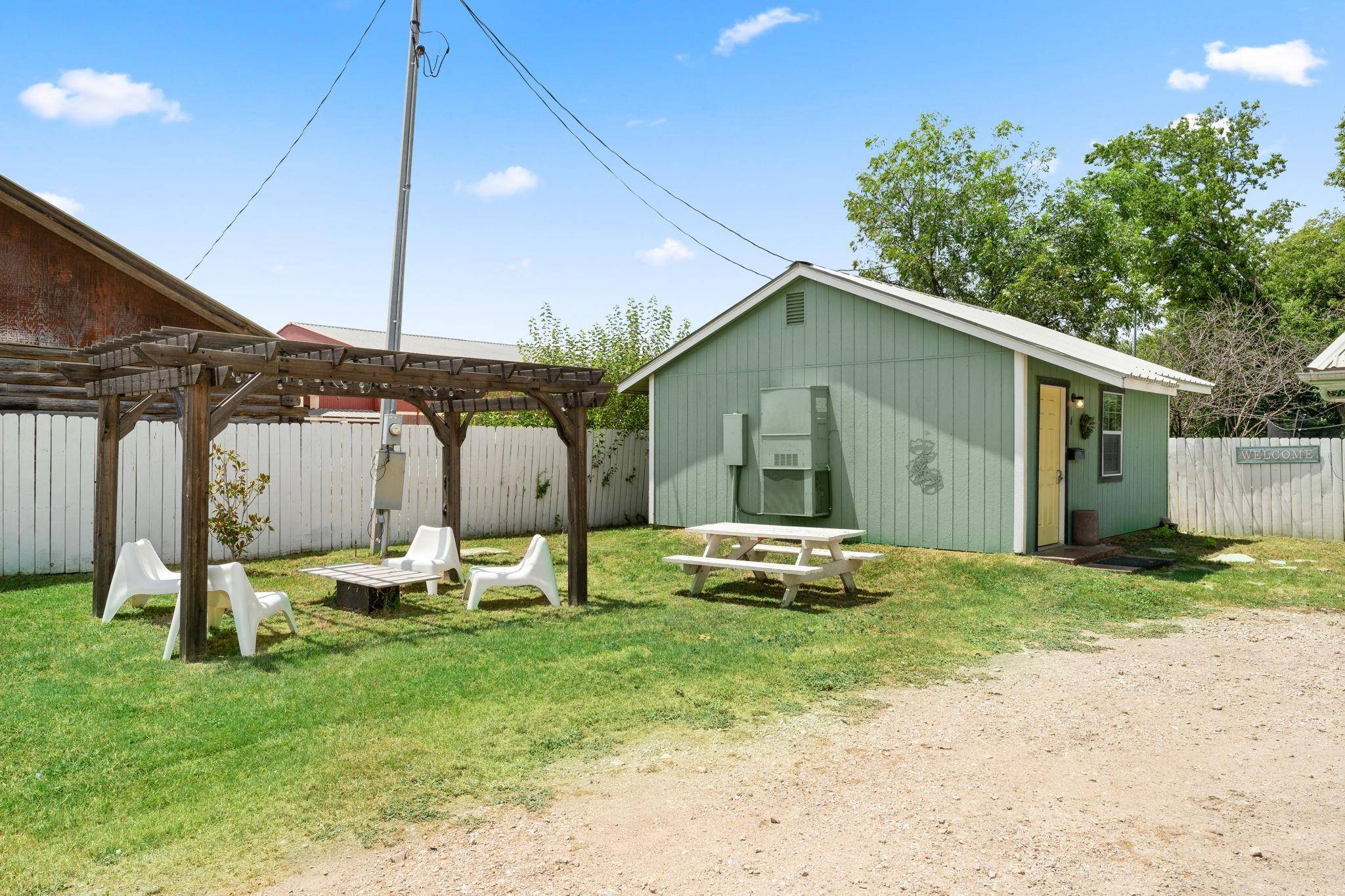 San Saba, TX 76877,702 W Wallace ST