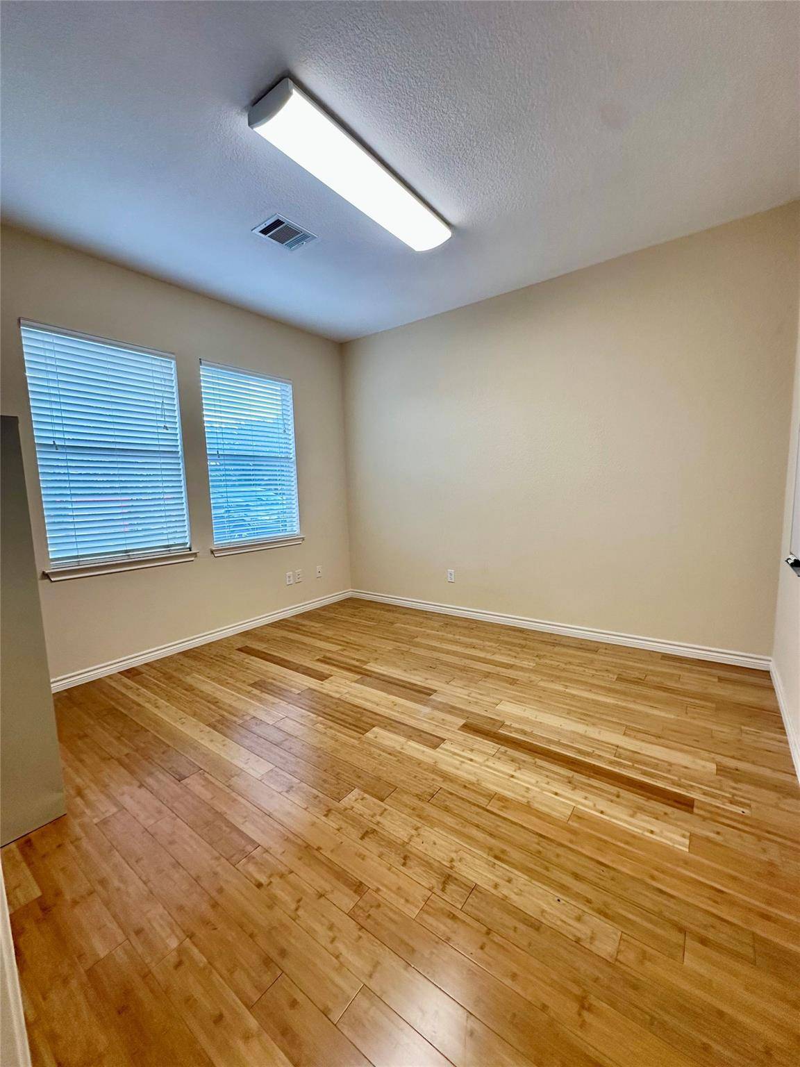 Austin, TX 78748,8700 Menchaca RD #803