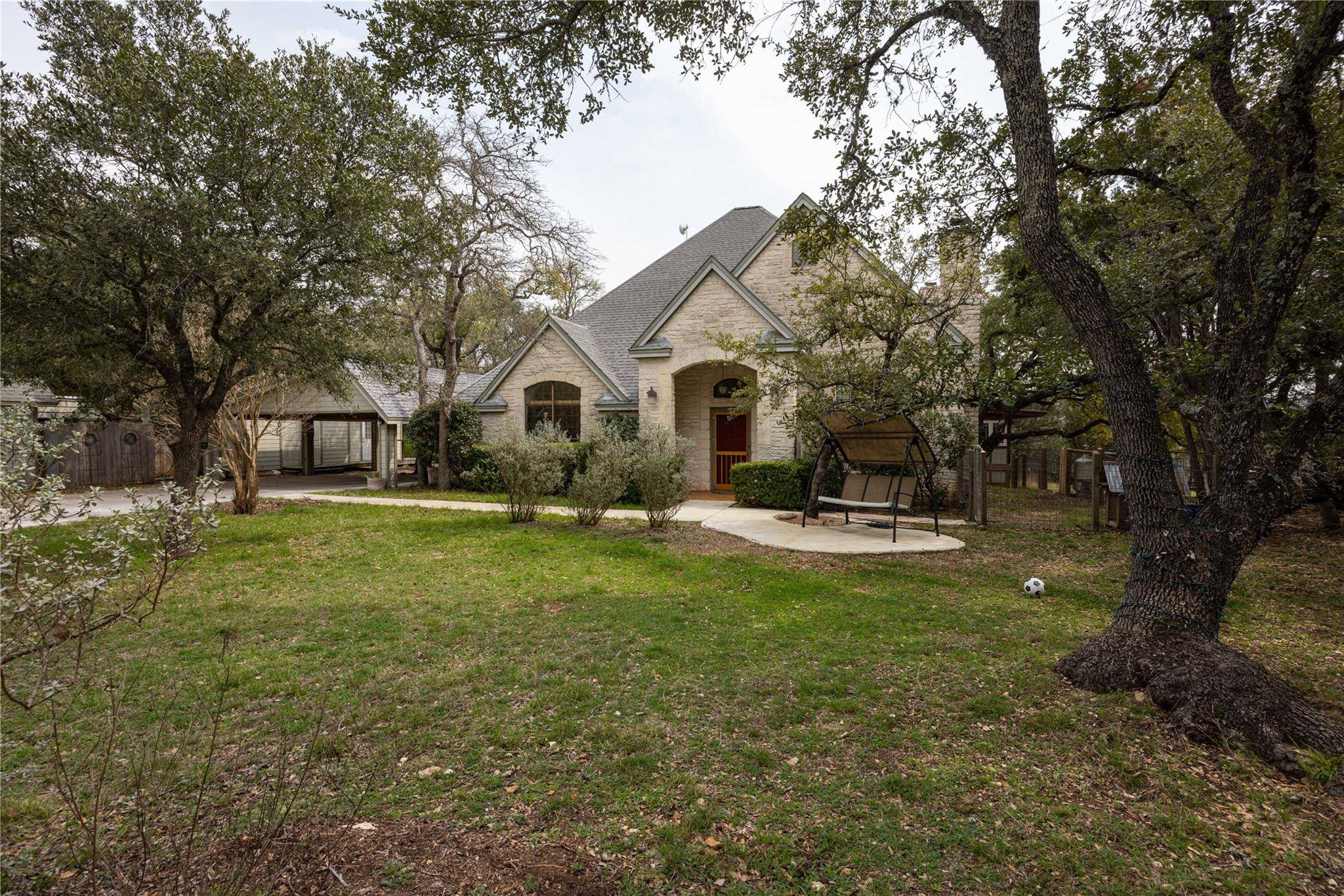 Wimberley, TX 78676,300 Canyon Oaks DR