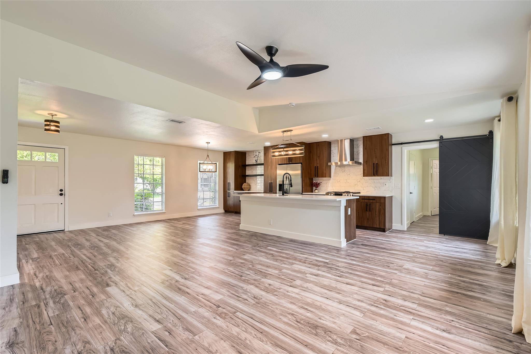 Austin, TX 78757,8001 Parkdale DR