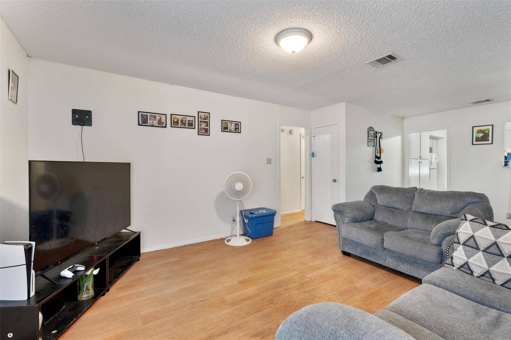 Austin, TX 78758,10606 Lanshire DR #A&B