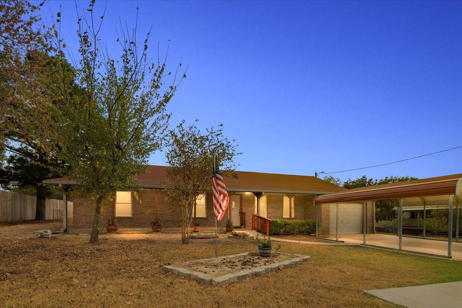 Bastrop, TX 78602,131 LBA DR